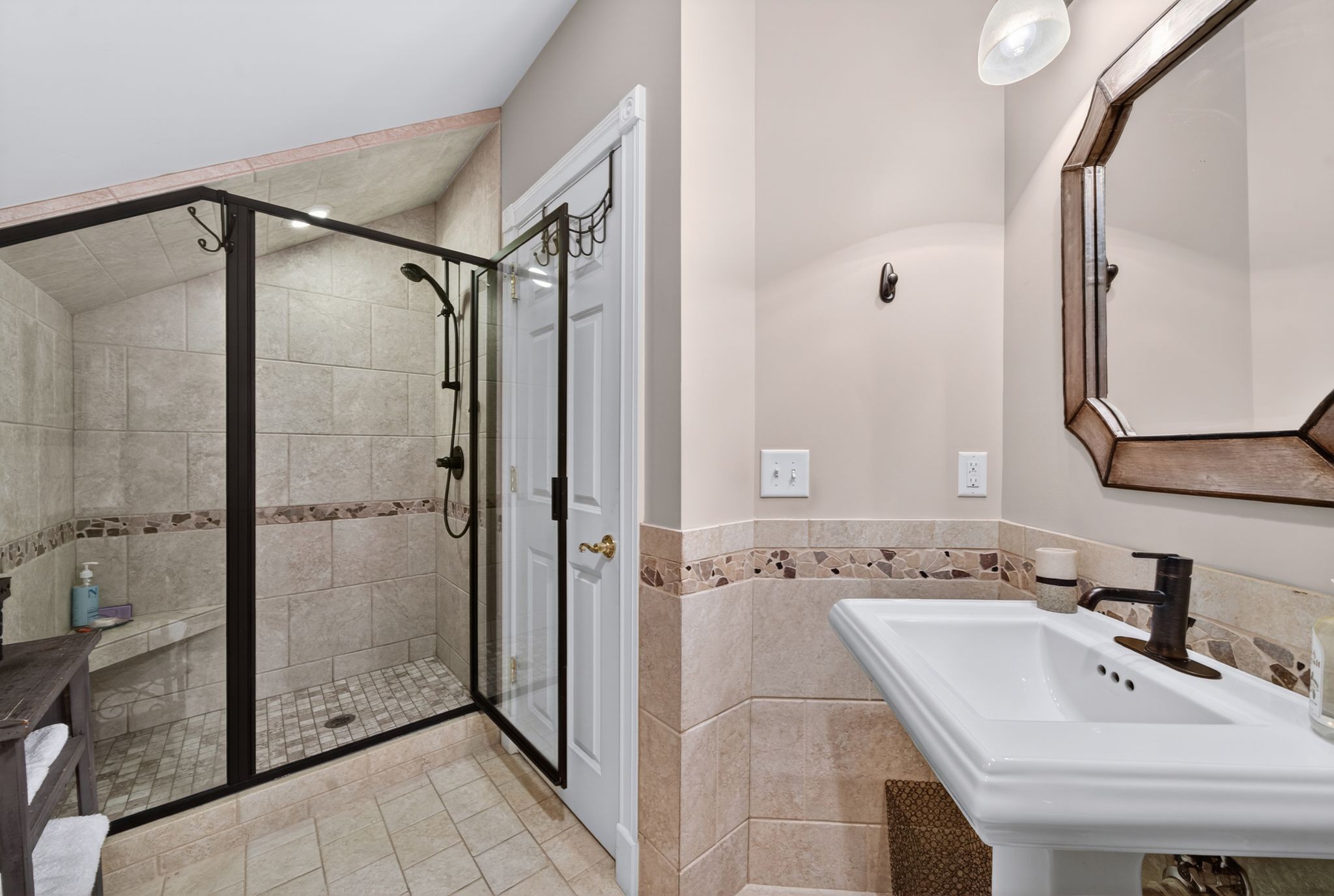  318 Hurst Dr, Old Hickory, TN, 37138 - 物件實景