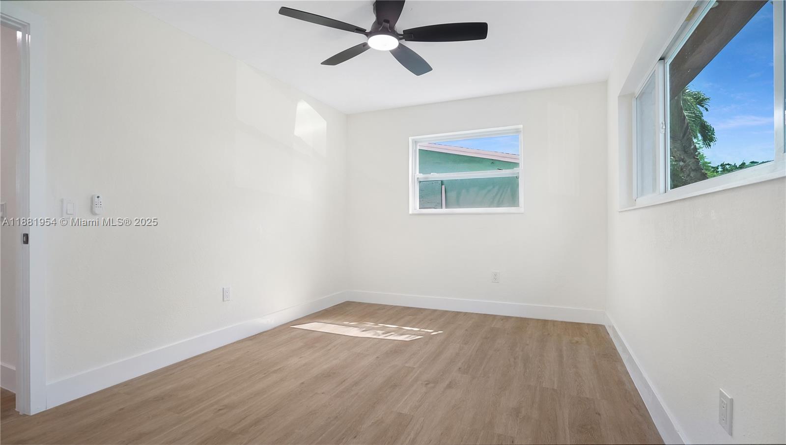 Sunrise, Florida, 33322, United States, 3 Bedrooms Bedrooms, ,2 BathroomsBathrooms,Residential,For Sale,1950754