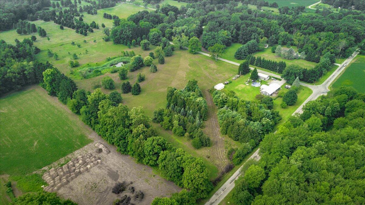 Three Oaks, Michigan, 49128, United States, ,Land,For Sale,1908365