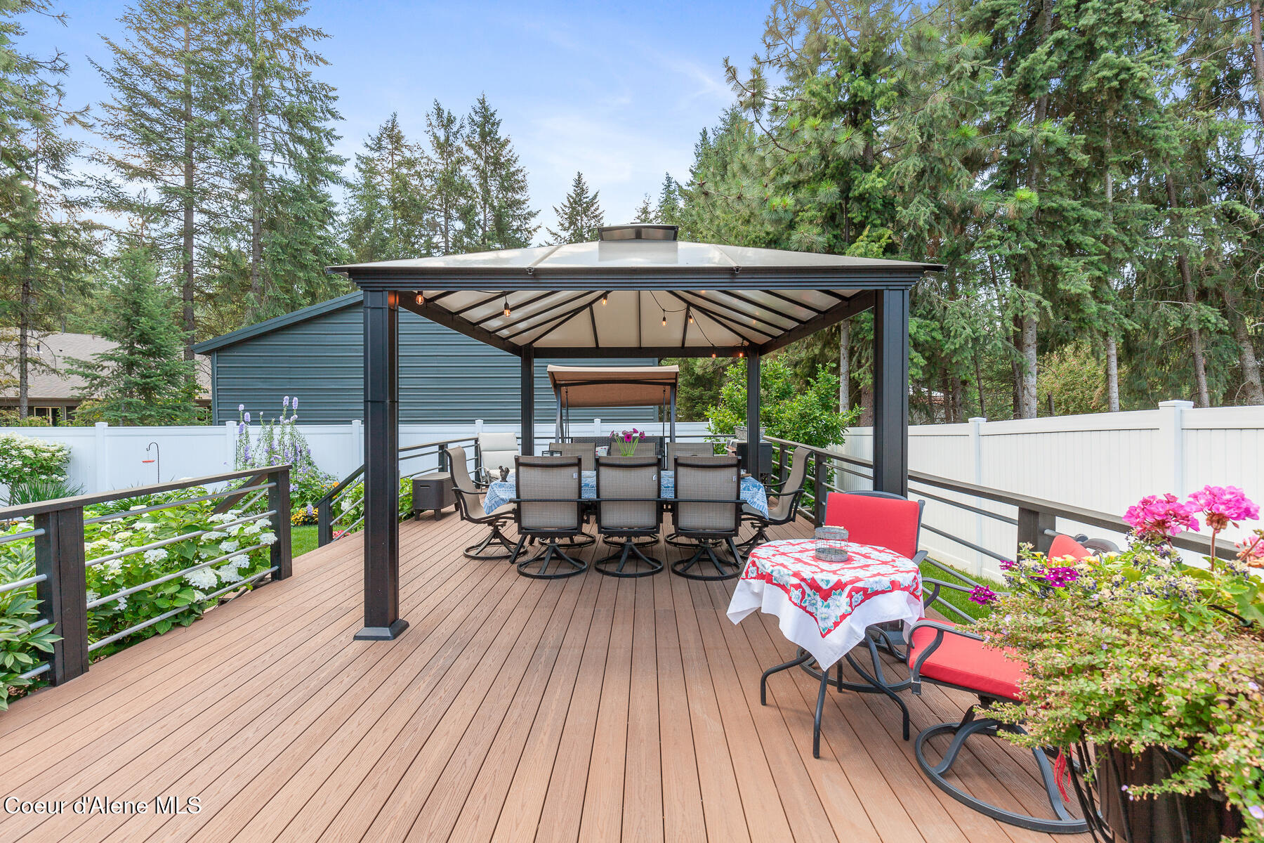 Coeur d'Alene, Idaho, 83814, United States, 3 Bedrooms Bedrooms, ,2 BathroomsBathrooms,Residential,For Sale,1895334