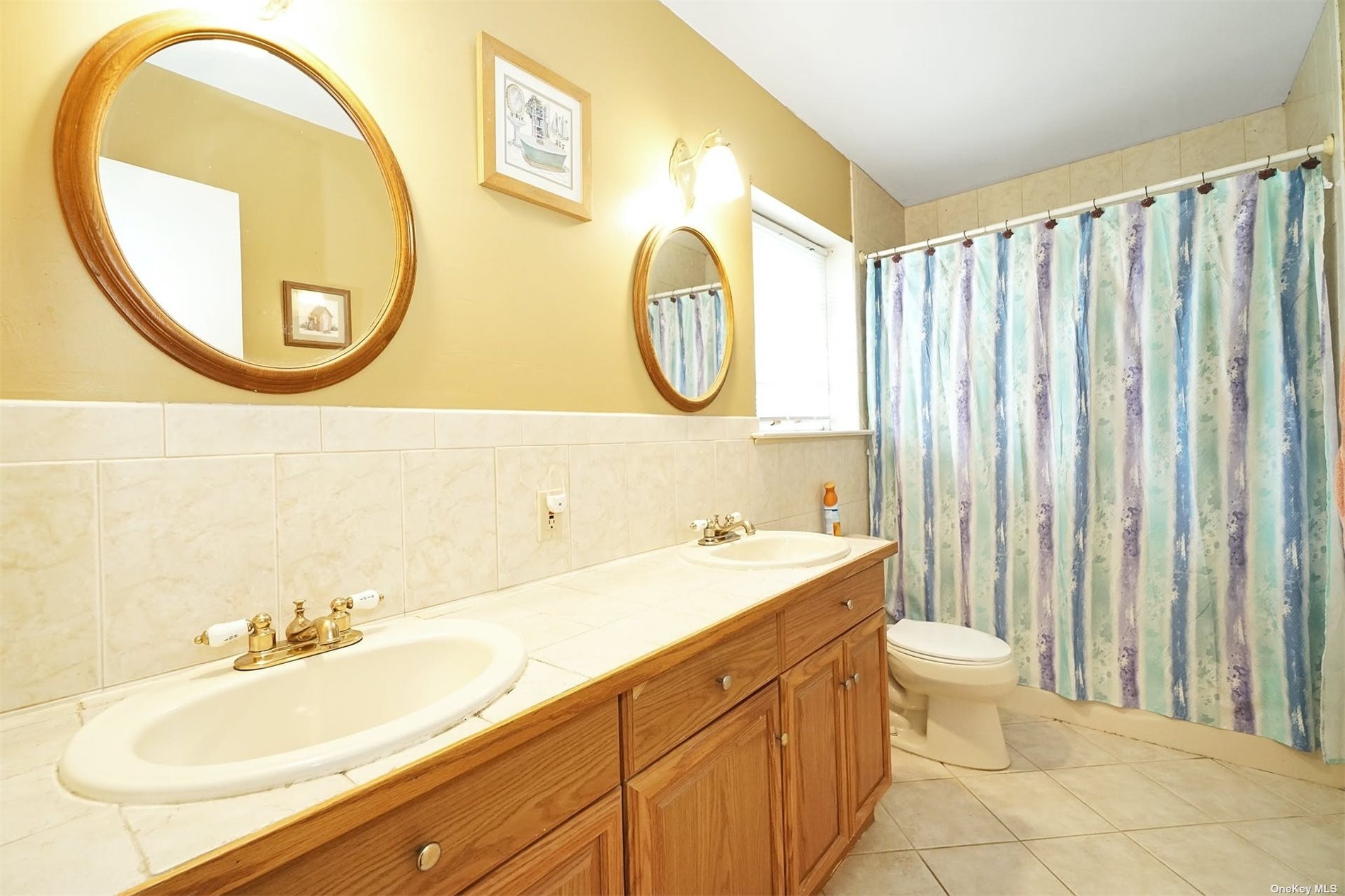 18 Cayuga Place, Commack, New York, 11725, United States, 3 Bedrooms Bedrooms, ,2 BathroomsBathrooms,Residential,For Sale,18 Cayuga Place,1435413