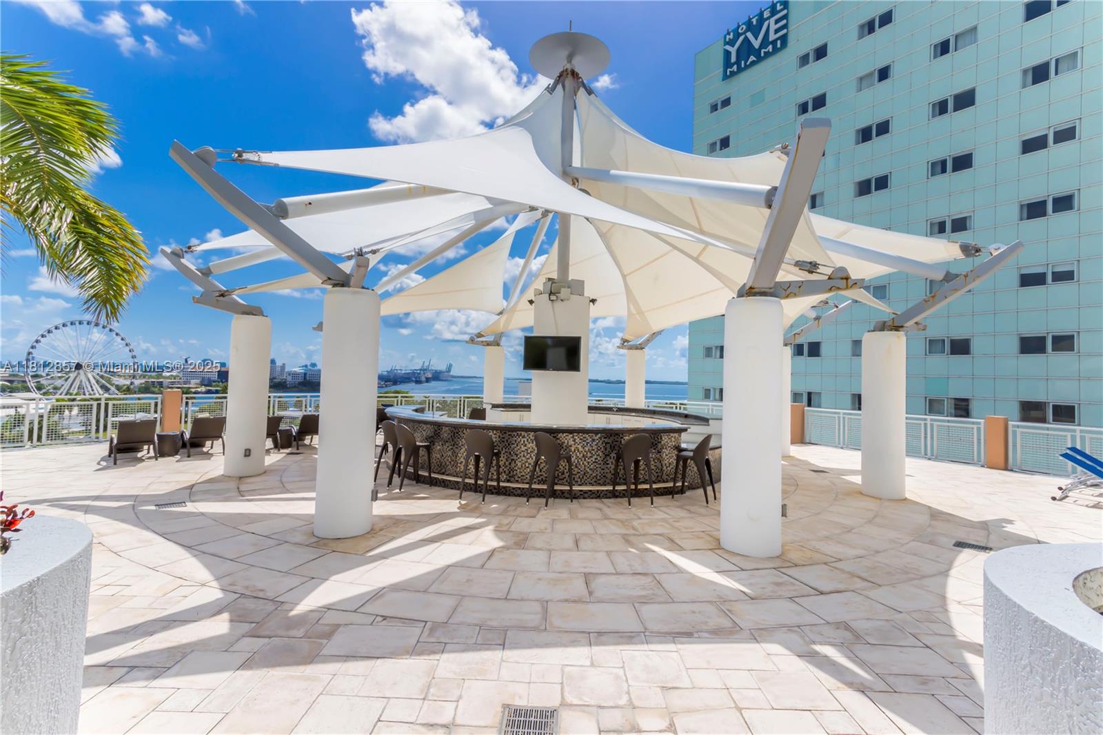 Miami, Florida, 33132, United States, 2 Bedrooms Bedrooms, ,2 BathroomsBathrooms,Residential,For Sale,1838941