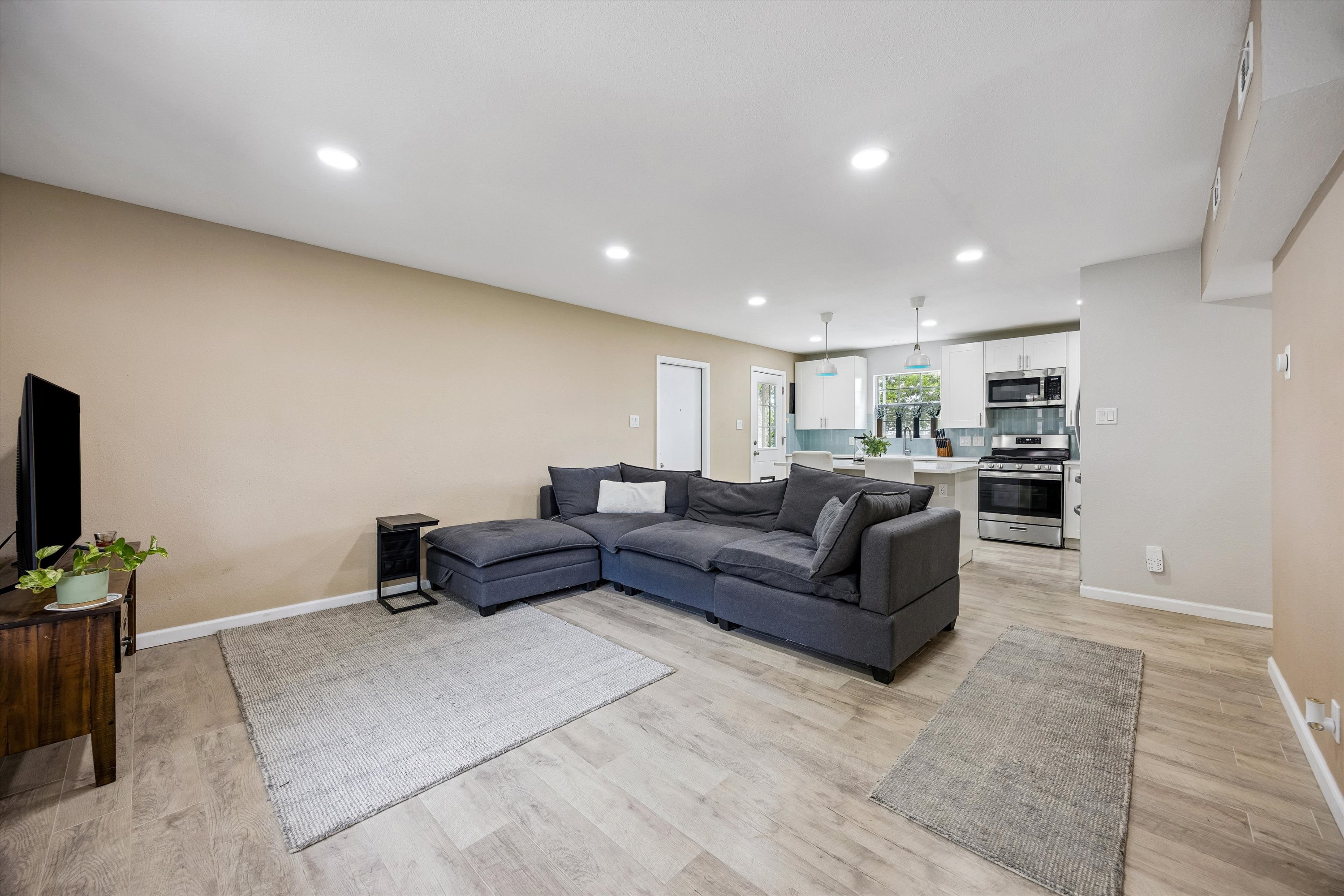  Renovated Home in University Hills - 物件實景
