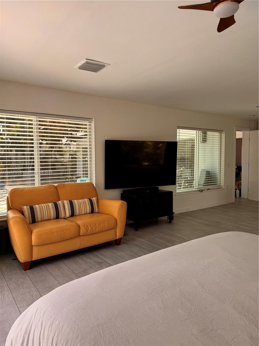 Pompano Beach, Florida, 33060, United States, 2 Bedrooms Bedrooms, ,2 BathroomsBathrooms,Residential,For Sale,1829168