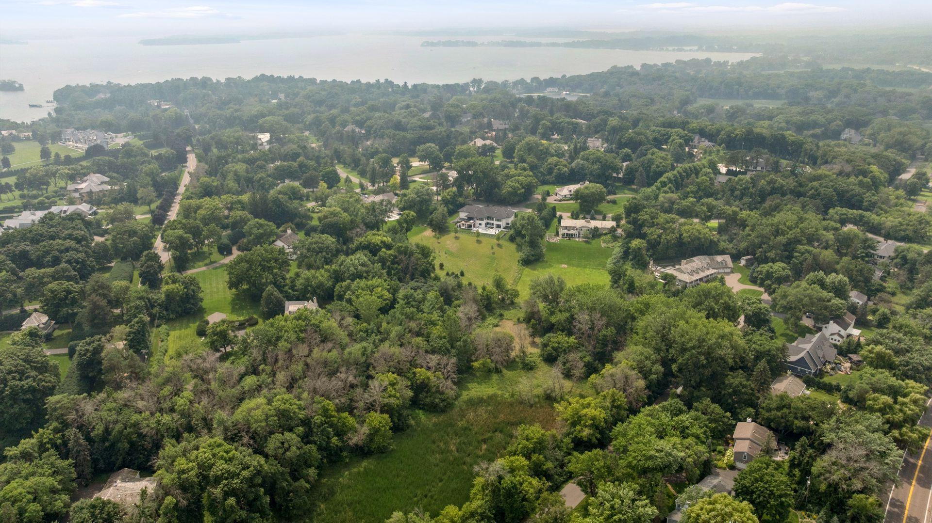 Wayzata, Minnesota, 55391, United States, 4 Bedrooms Bedrooms, ,3 BathroomsBathrooms,Residential,For Sale,1906742