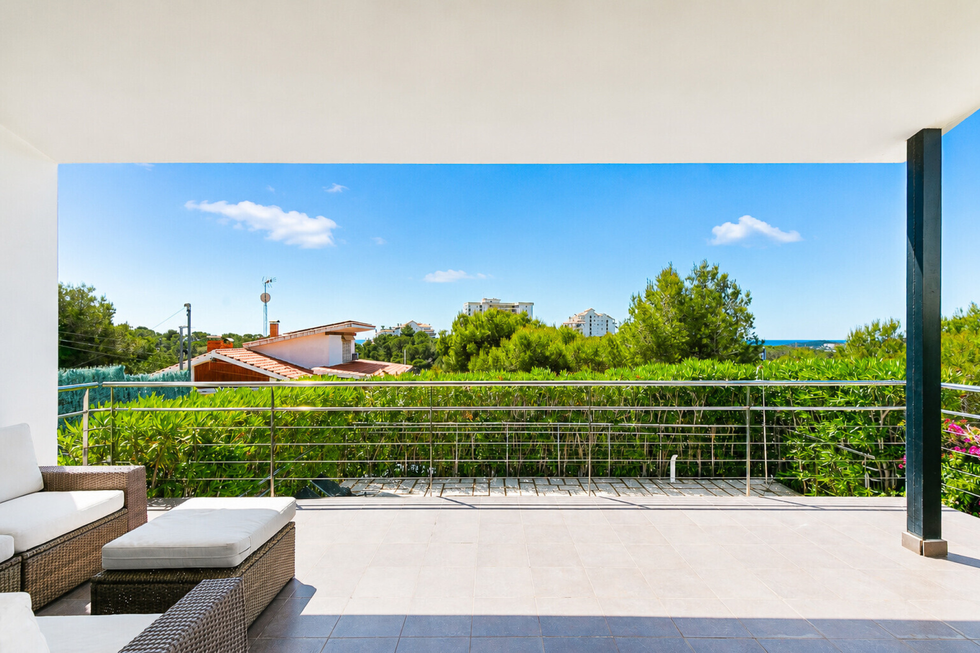 Detached villa with panoramic views and tourist license in Vallpineda - 物件實景