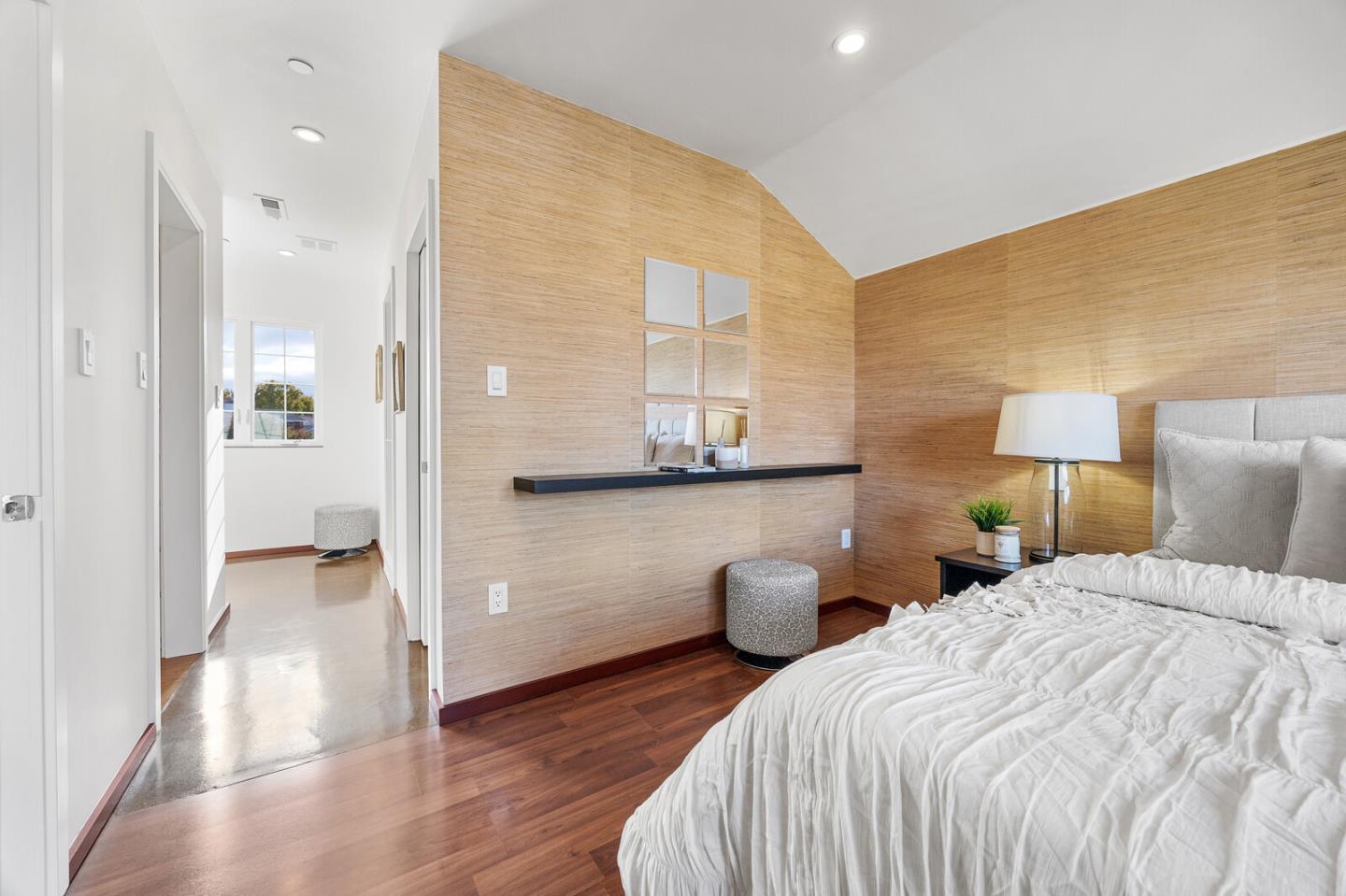 San Mateo, California, 94402, United States, 3 Bedrooms Bedrooms, ,2 BathroomsBathrooms,Residential,For Sale,1987583