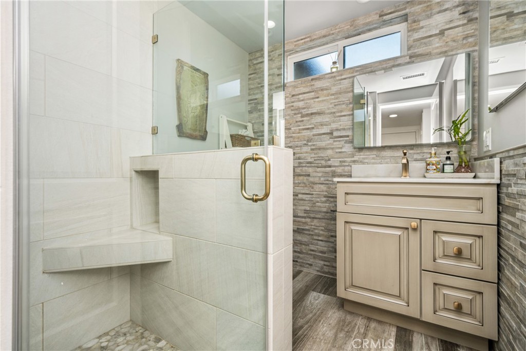 Orange, California, 92865, United States, 4 Bedrooms Bedrooms, ,3 BathroomsBathrooms,Residential,For Sale,1989435