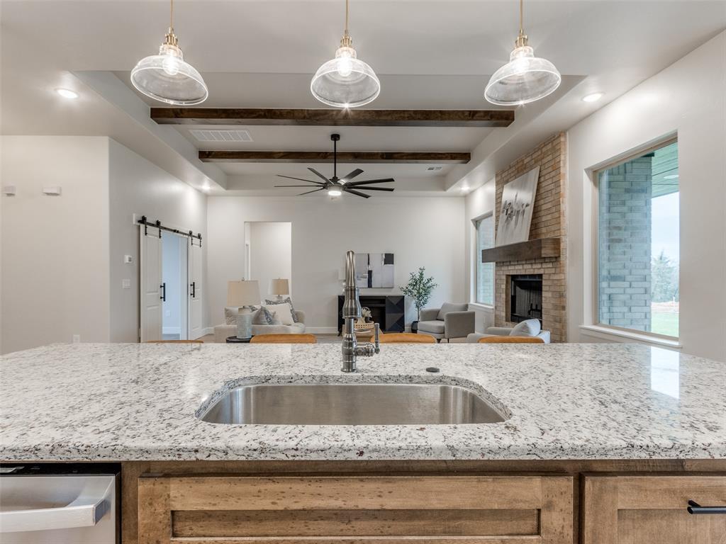 Arcadia, Oklahoma, 73007, United States, 3 Bedrooms Bedrooms, ,3 BathroomsBathrooms,Residential,For Sale,1878521