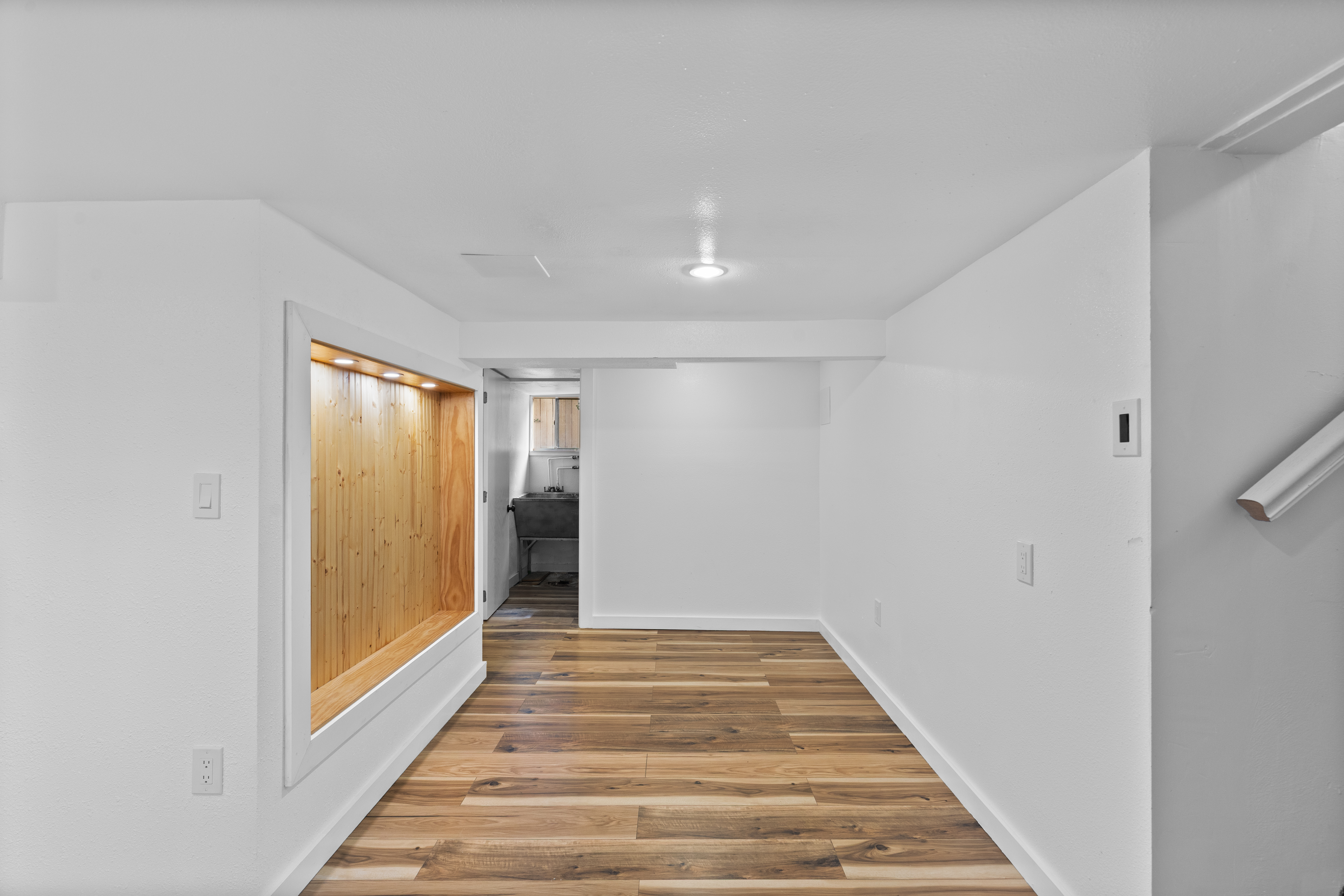  Wheat Ridge Home with Detached Garage and Flexible Upper Suite - 物件實景