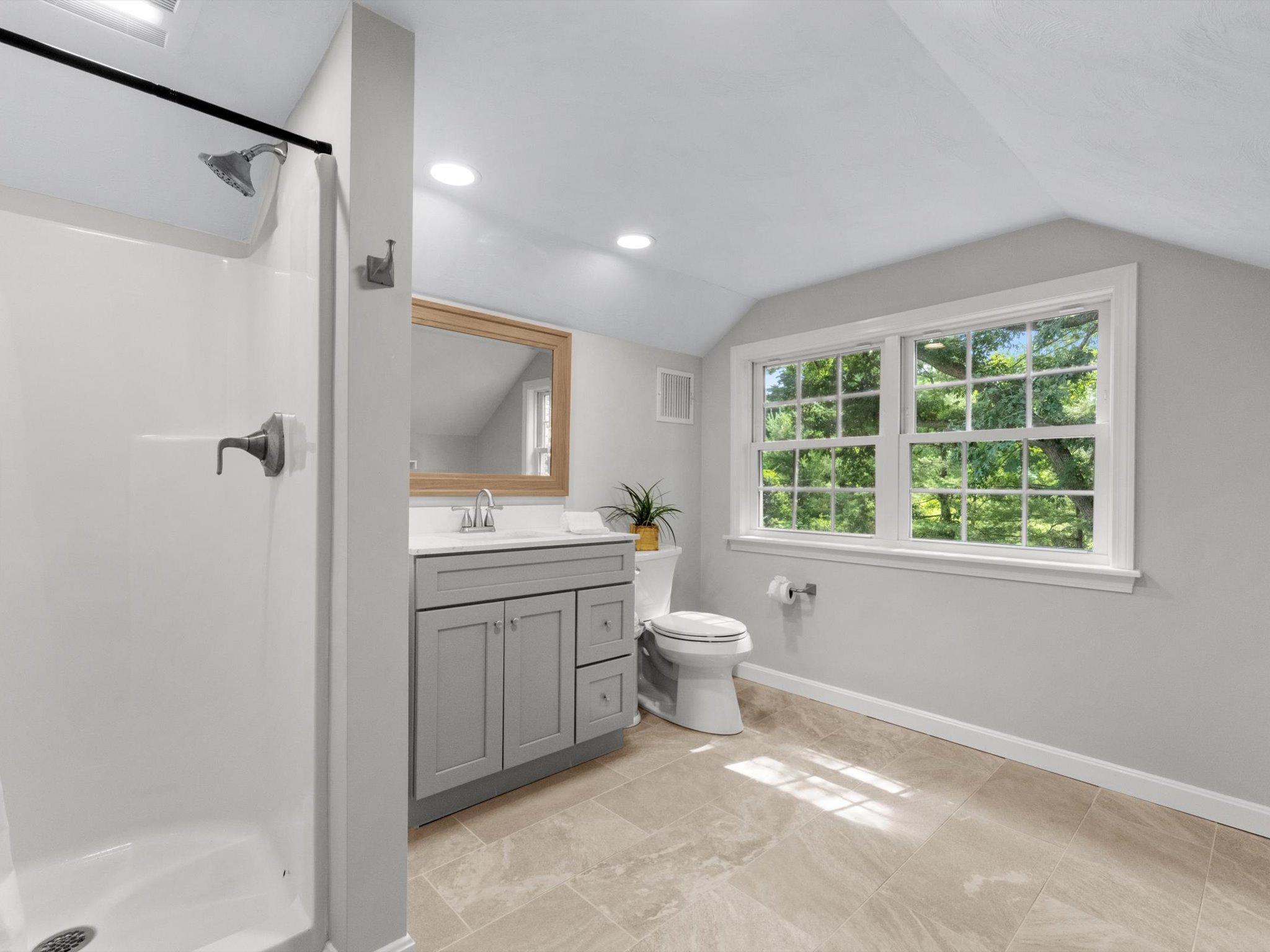  11 Mendon Road, Northbridge, MA 01534 - 物件實景
