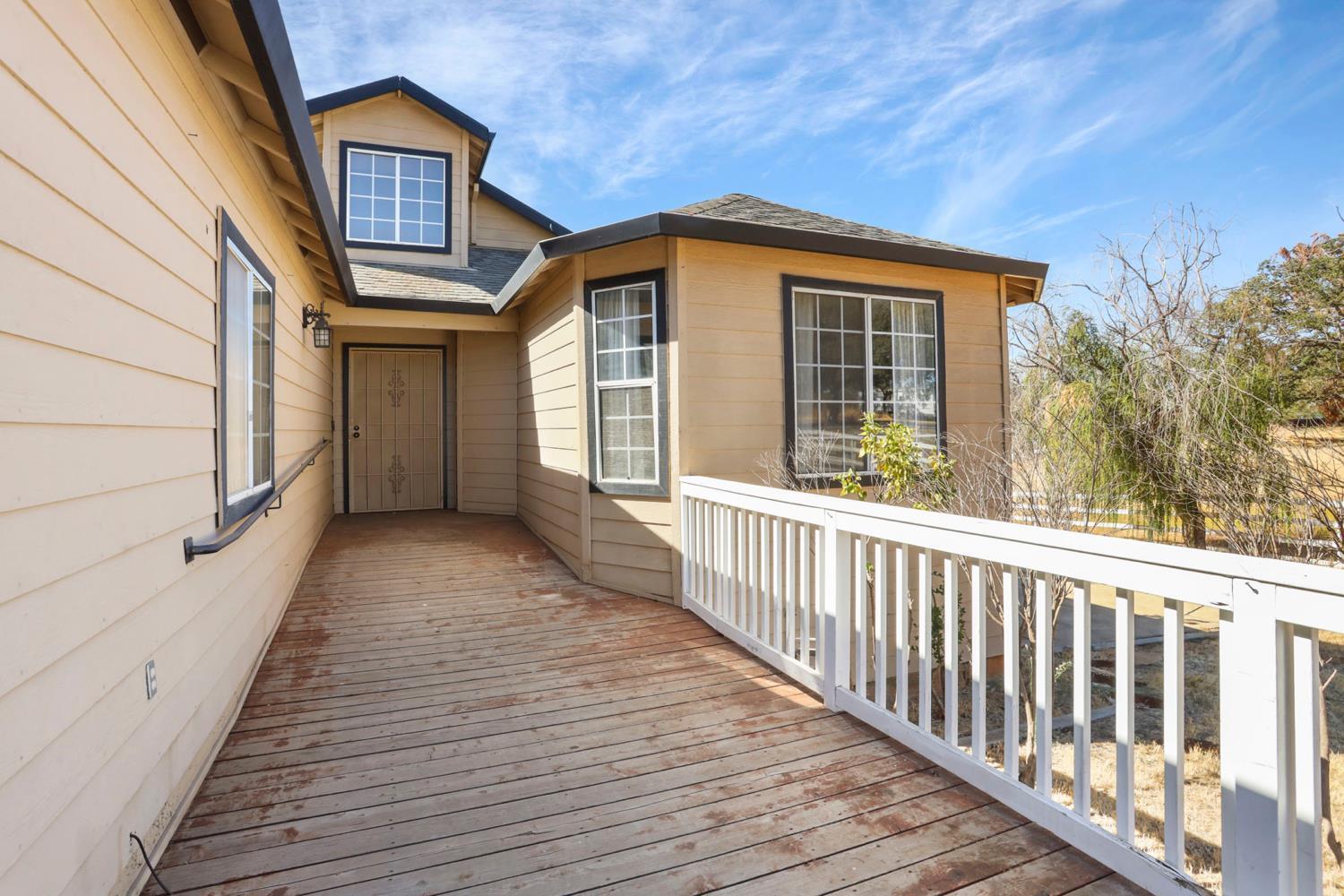 Valley Springs, California, 95252, United States, 3 Bedrooms Bedrooms, ,2 BathroomsBathrooms,Residential,For Sale,1978438