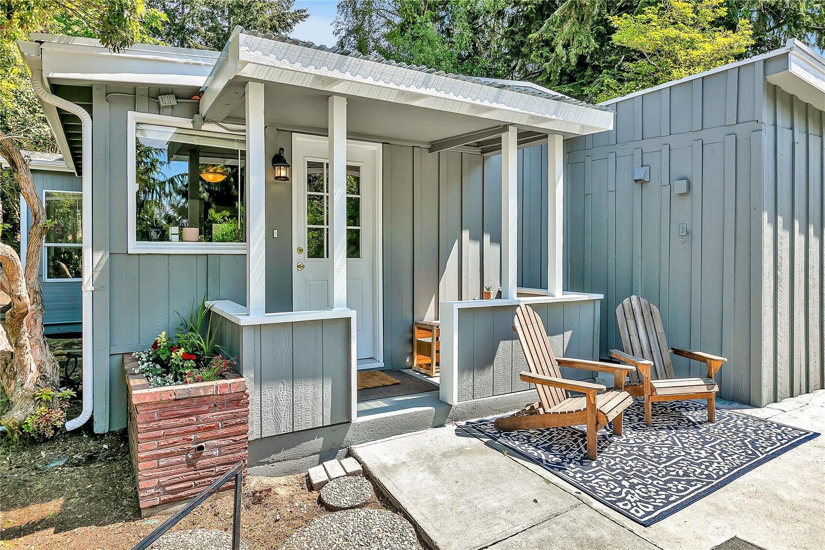 UNIVERSITY PLACE, Washington, 98466, United States, 2 Bedrooms Bedrooms, ,2 BathroomsBathrooms,Residential,For Sale,1969350