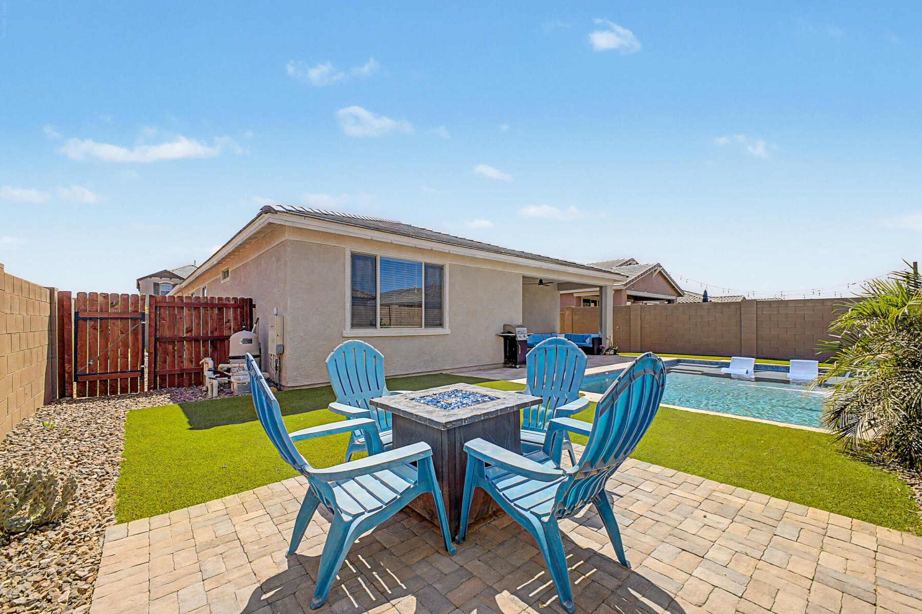  2358 E Ridgewood Lane¦Gilbert, AZ - 物件實景