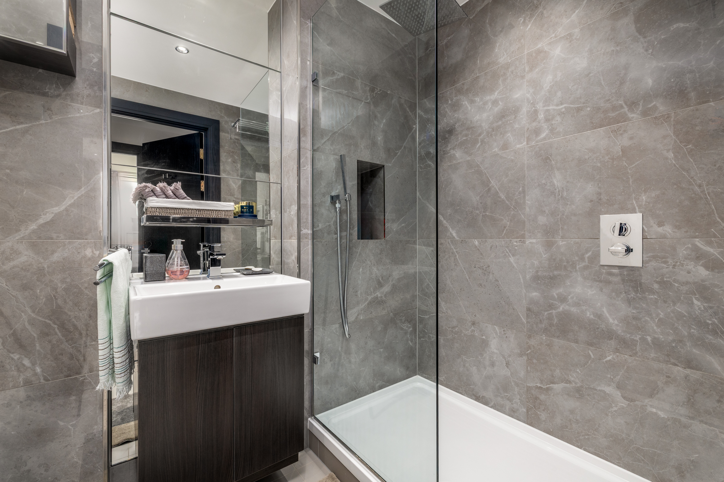  Elegant apartment with breathtaking Battersea Park views - 物件實景