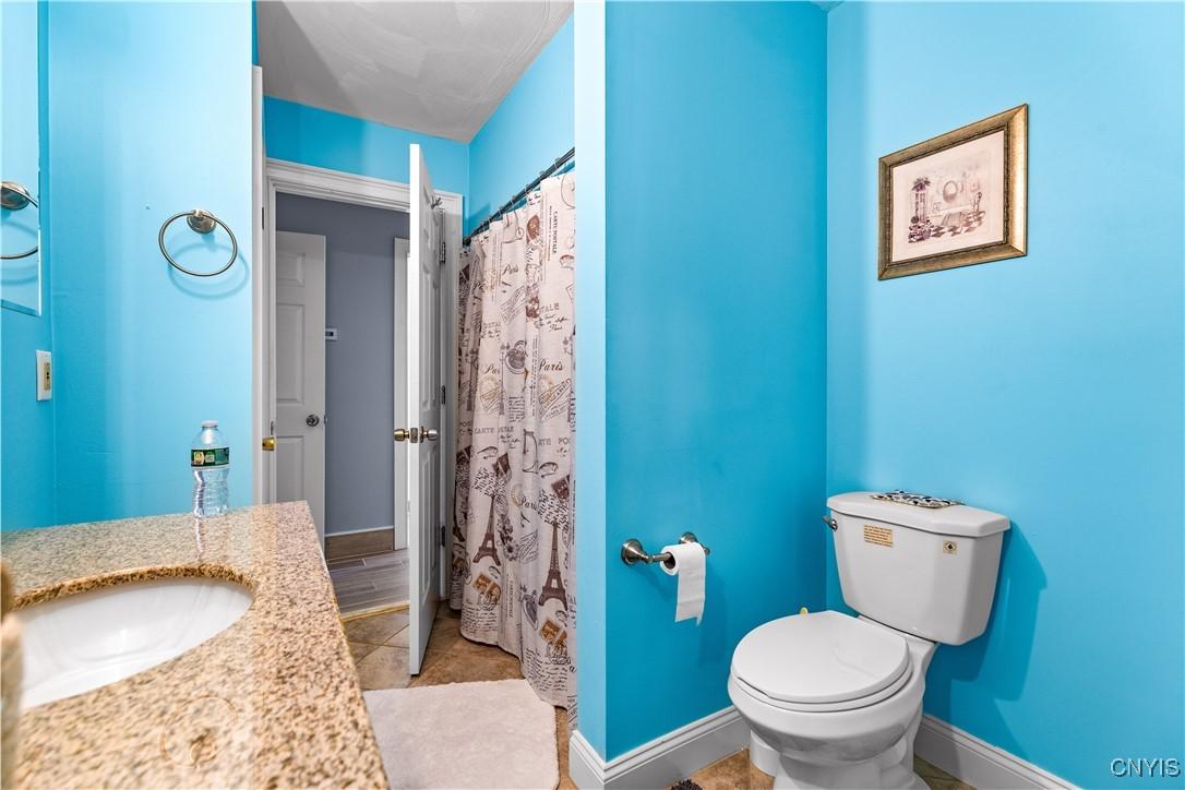 Deerfield, New York, 13502, United States, 6 Bedrooms Bedrooms, ,4 BathroomsBathrooms,Residential,For Sale,1971658