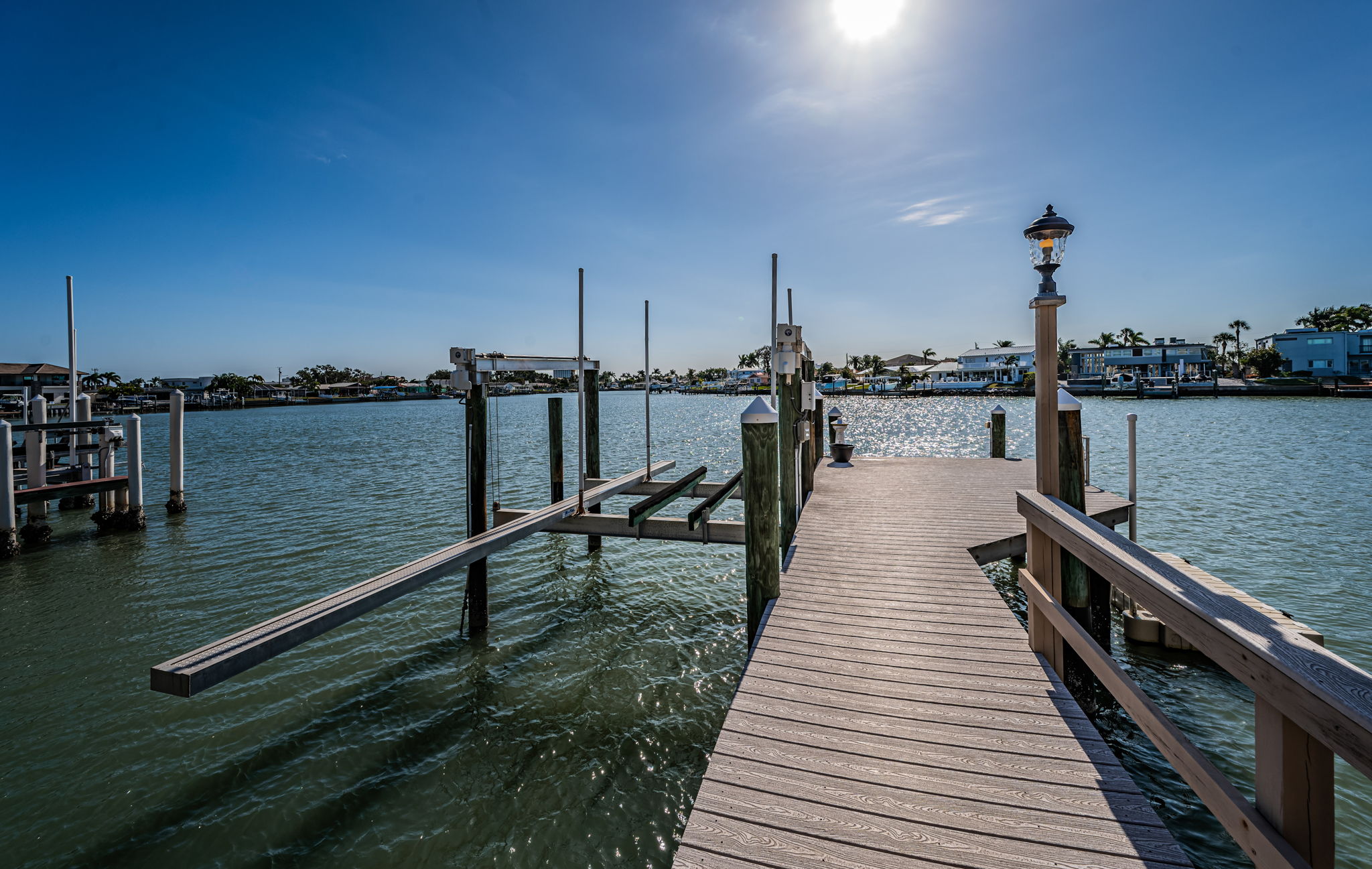 St Petersburg, Florida, 33707, United States, 5 Bedrooms Bedrooms, ,5 BathroomsBathrooms,Residential,For Sale,2006025