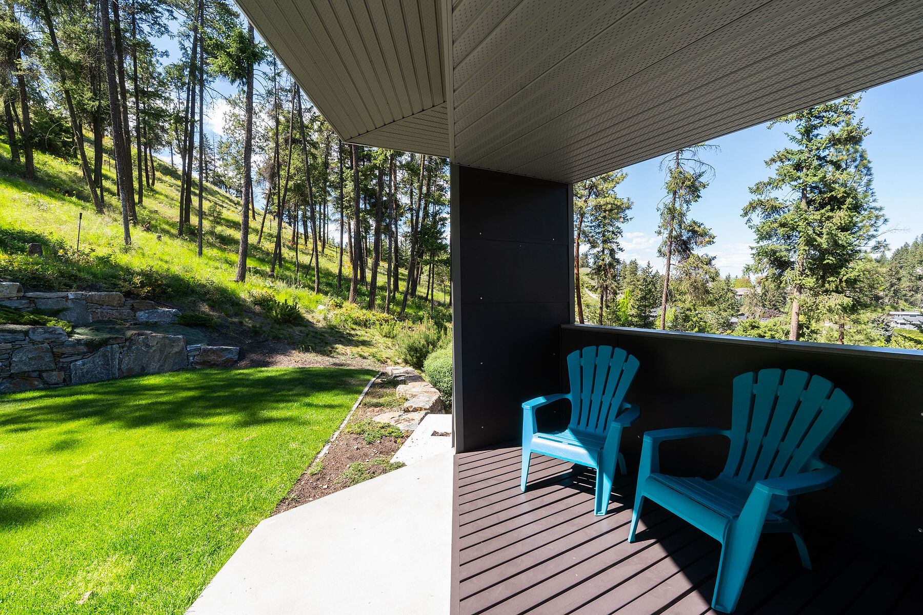  Architectural Glenmore Home - 物件實景