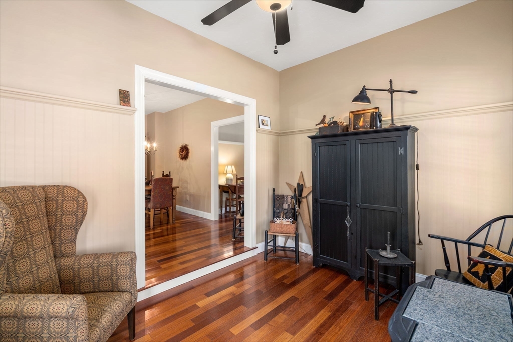 Uxbridge, Massachusetts, 01569, United States, 2 Bedrooms Bedrooms, ,2 BathroomsBathrooms,Residential,For Sale,2006333