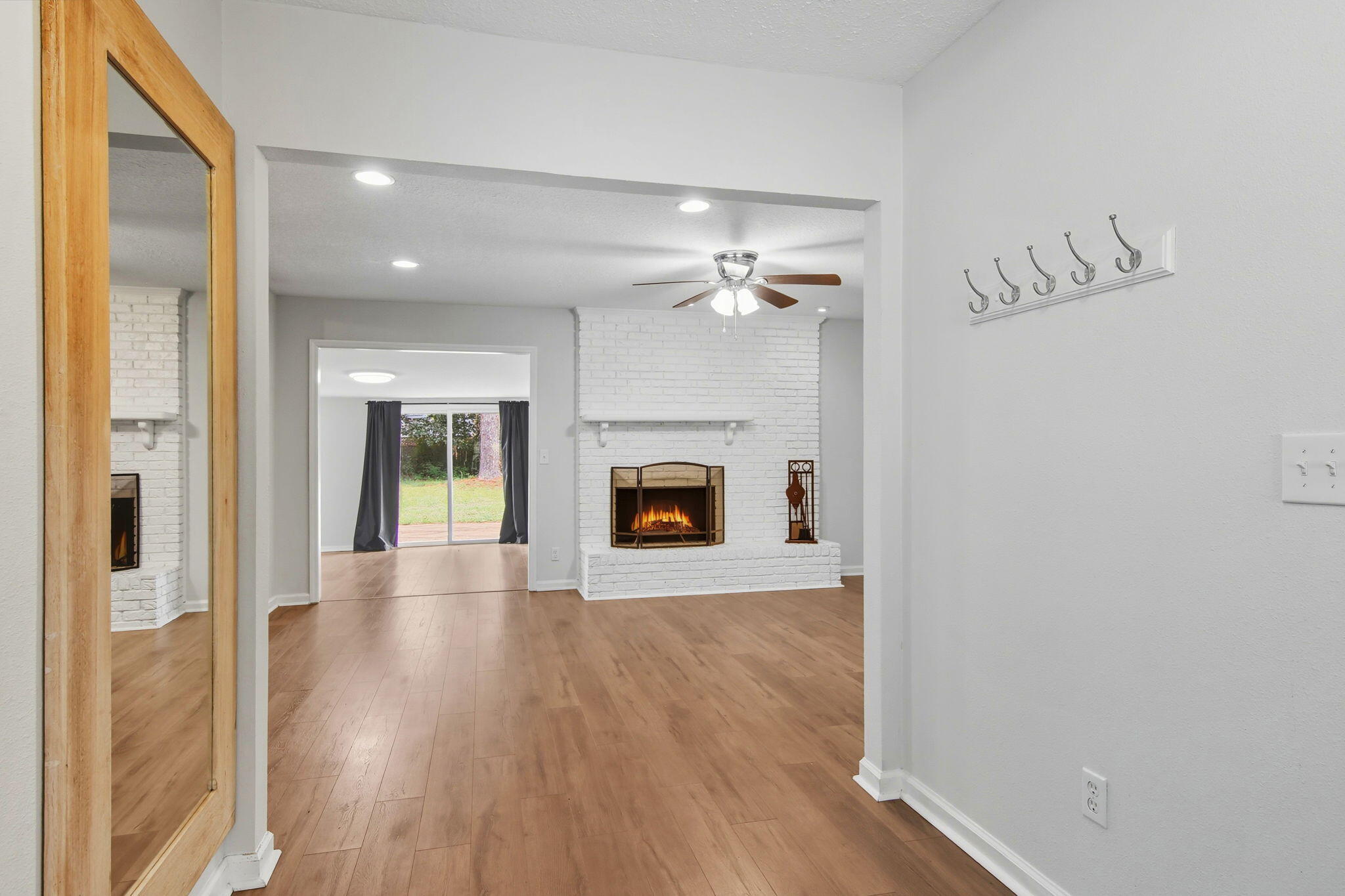 Niceville, Florida, 32578, United States, 4 Bedrooms Bedrooms, ,2 BathroomsBathrooms,Residential,For Sale,1961467