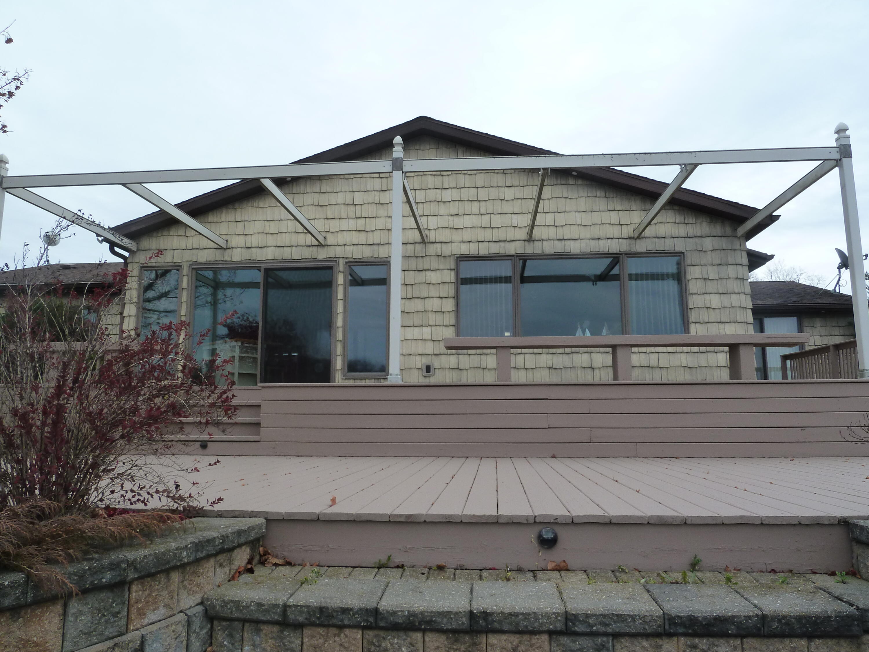 Camden, Michigan, 49232, United States, 5 Bedrooms Bedrooms, ,3 BathroomsBathrooms,Residential,For Sale,1887942