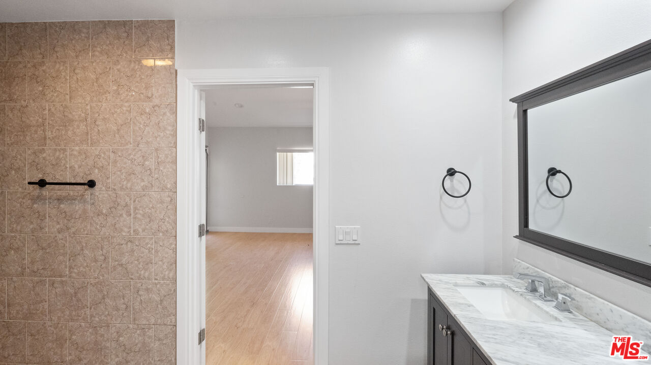 Pacific Palisades, California, 90272, United States, 2 Bedrooms Bedrooms, ,3 BathroomsBathrooms,Residential,For Sale,1950825