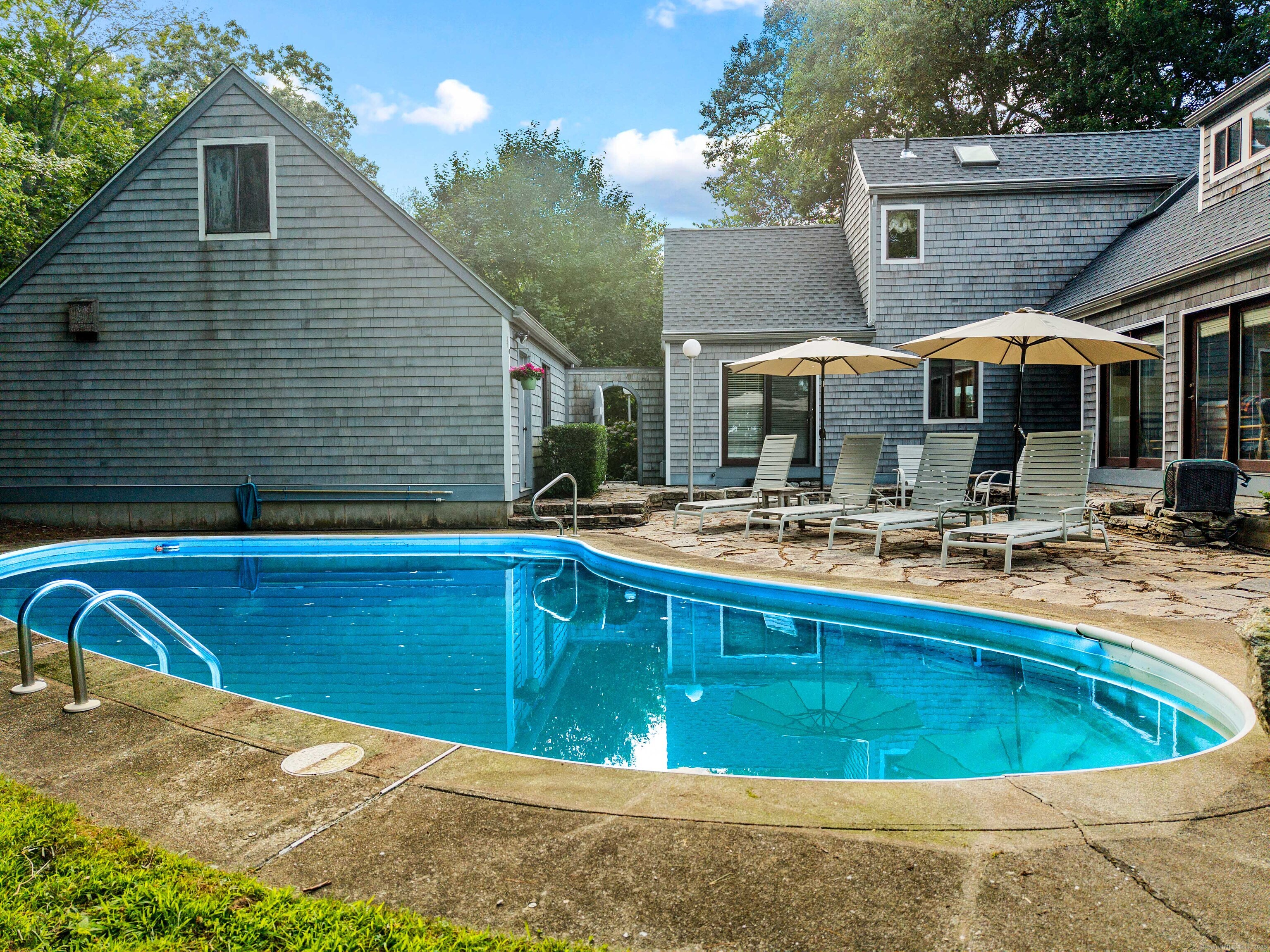 Old Saybrook, Connecticut, 06475, United States, 4 Bedrooms Bedrooms, ,3 BathroomsBathrooms,Residential,For Sale,1913517