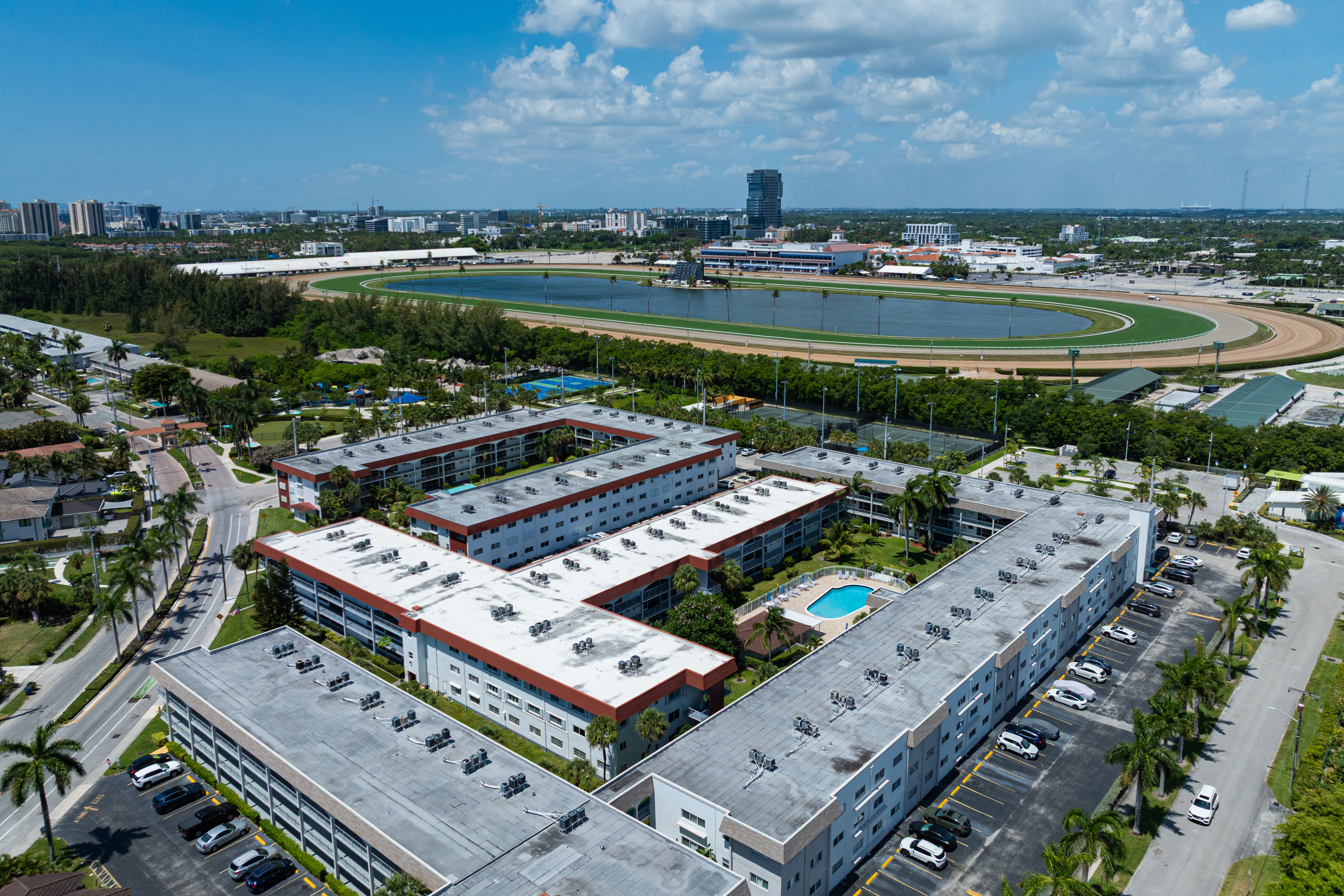  541 Blue Heron Dr, Hallandale Beach, FL, 33009 - 物件實景
