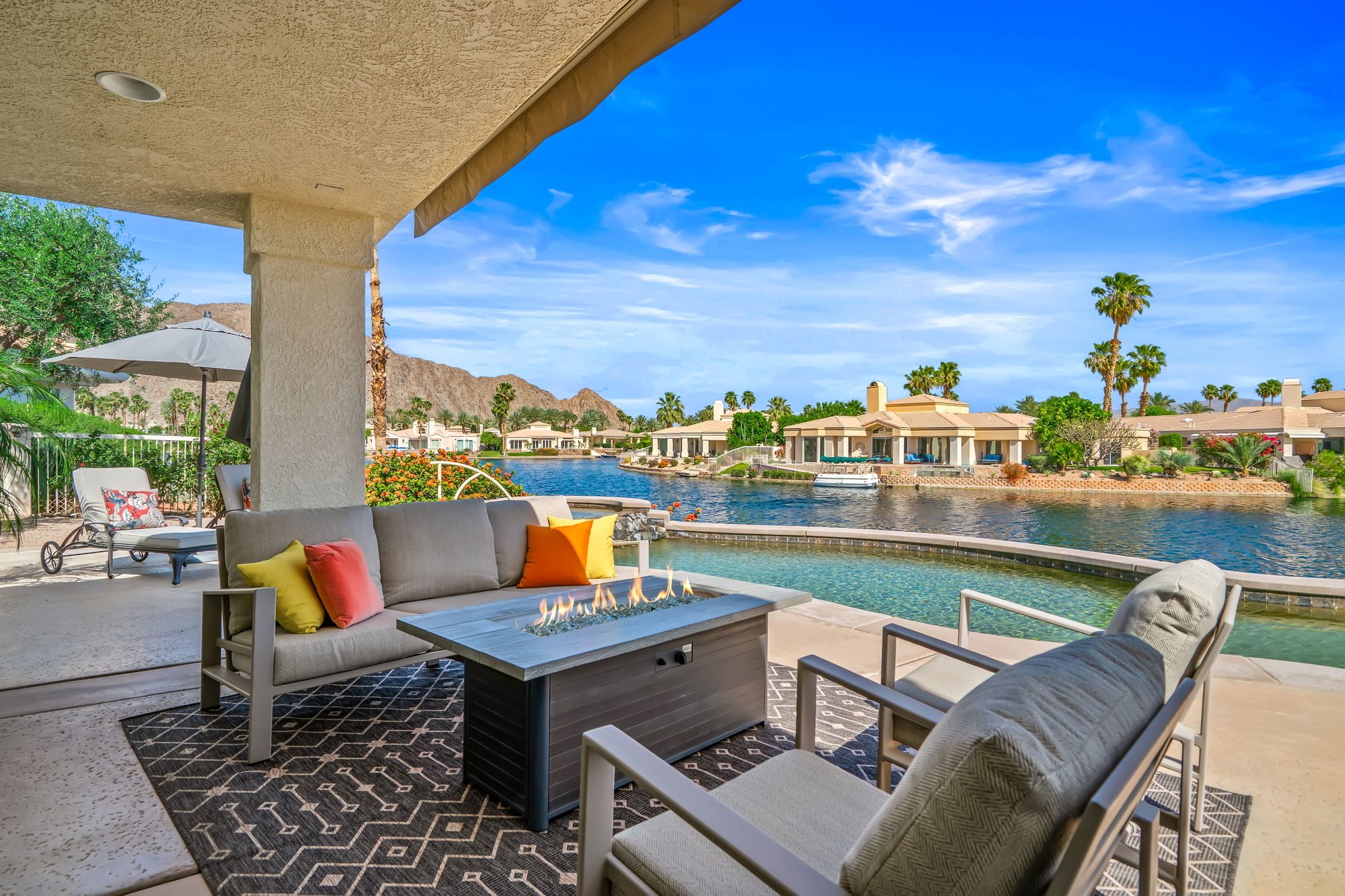  where  desert light meets the water’s edge - 物件實景