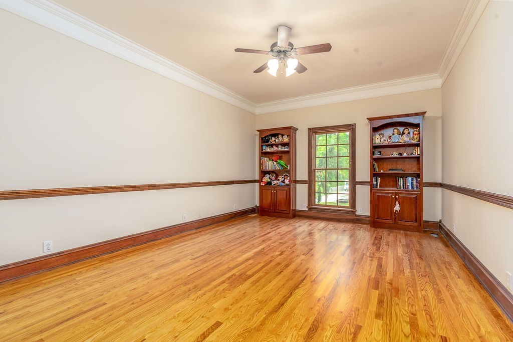 Clarksville, Tennessee, 37043, United States, 7 Bedrooms Bedrooms, ,7 BathroomsBathrooms,Residential,For Sale,1999210