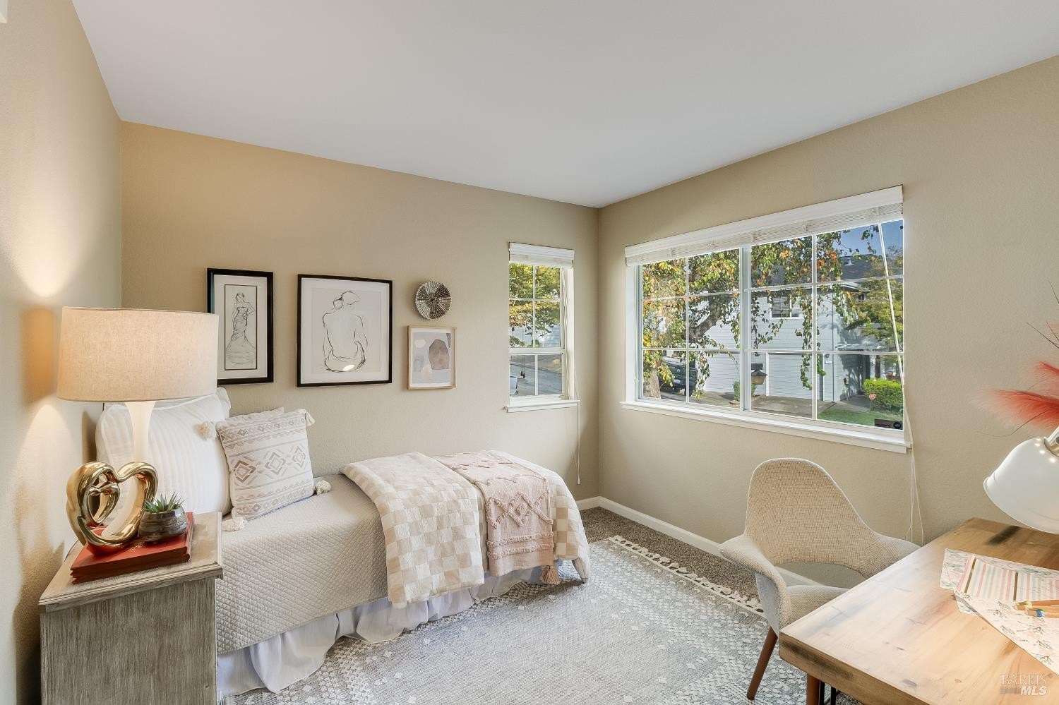 Martinez, California, 94553, United States, 3 Bedrooms Bedrooms, ,3 BathroomsBathrooms,Residential,For Sale,1990970