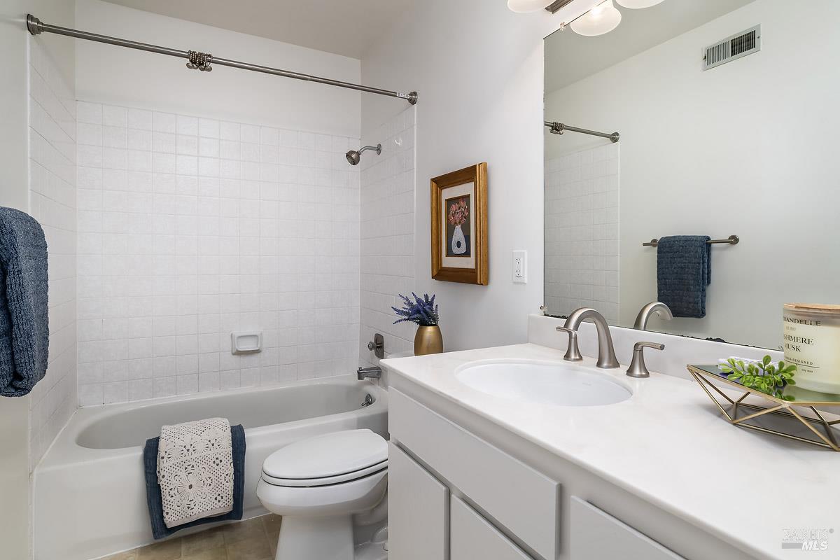 Novato, California, 94949, United States, 3 Bedrooms Bedrooms, ,3 BathroomsBathrooms,Residential,For Sale,1903559