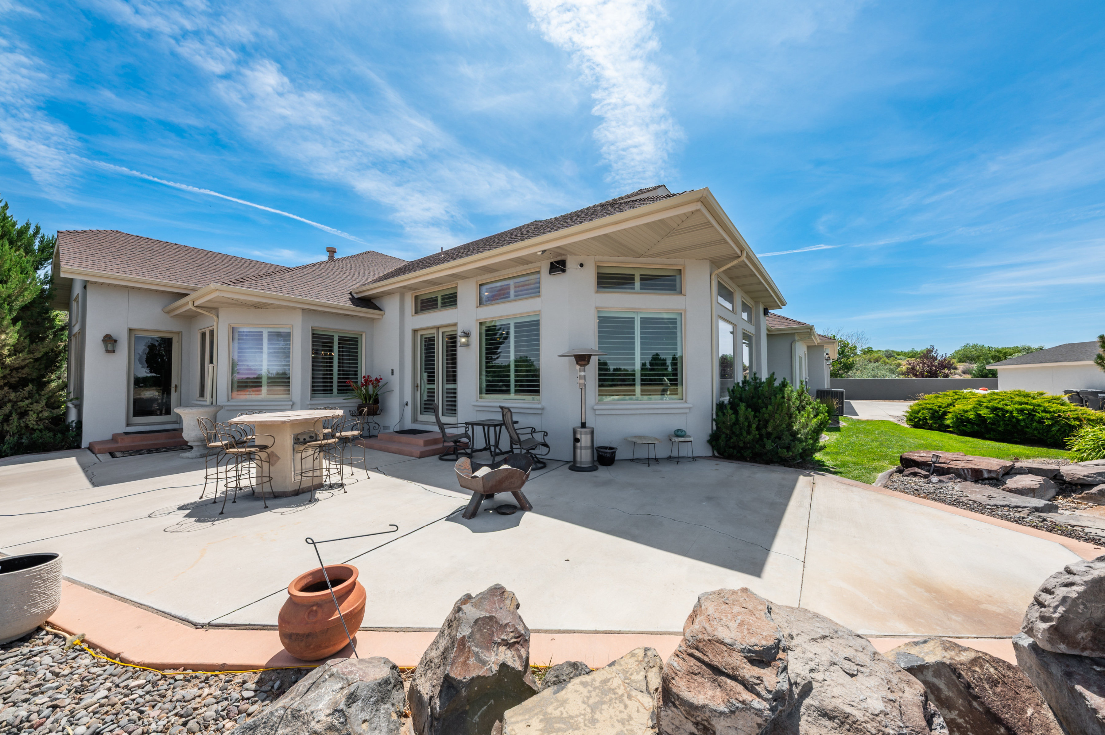  Extraordinary Fallon Estate, now offered with additional acreage - 物件實景