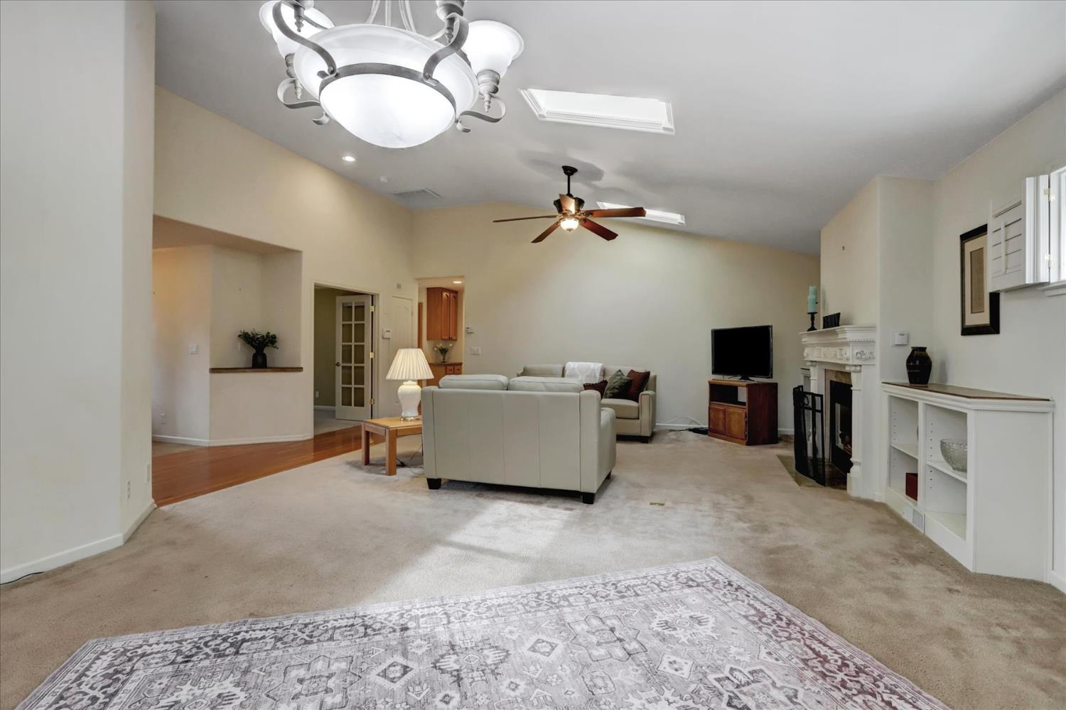 Grass Valley, California, 95945, United States, 3 Bedrooms Bedrooms, ,3 BathroomsBathrooms,Residential,For Sale,2012341