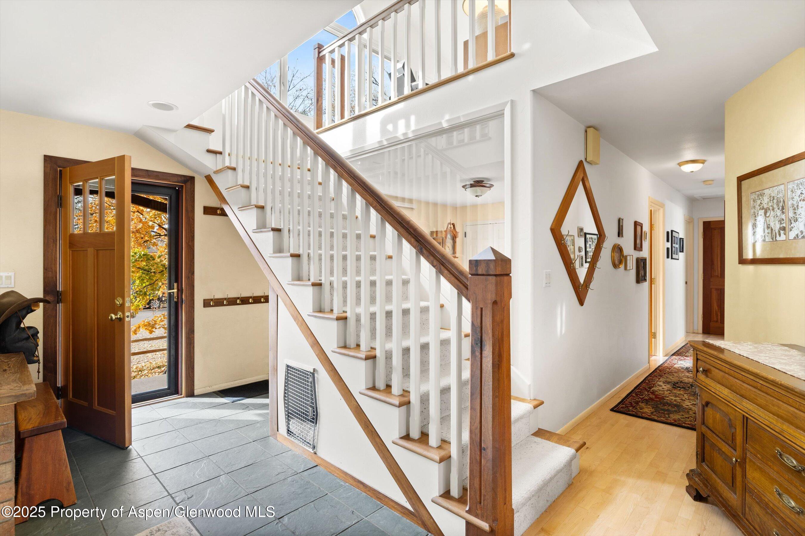 Carbondale, Colorado, 81623, United States, 6 Bedrooms Bedrooms, ,4 BathroomsBathrooms,Residential,For Sale,1986290