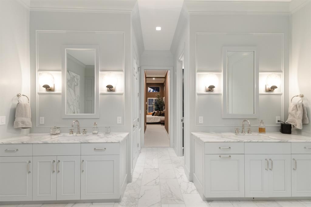 Longboat Key, Florida, 34228, United States, 5 Bedrooms Bedrooms, ,4 BathroomsBathrooms,Residential,For Sale,1785002