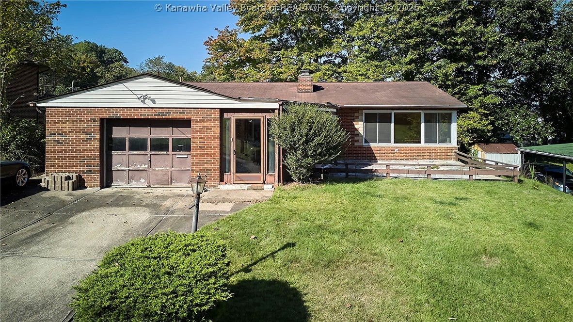 Observatory Dr, Saint Albans, WV 25177