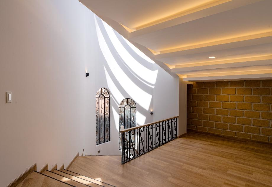 Atizapán de Zaragoza, Estado de méxico, 52938, Mexico, 4 Bedrooms Bedrooms, ,5 BathroomsBathrooms,Residential,For Sale,2000649