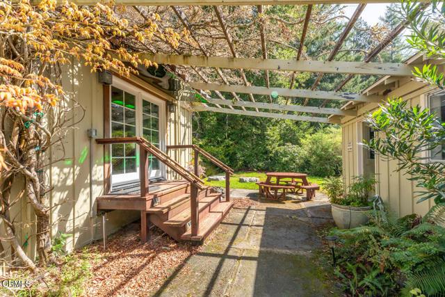 Mendocino, California, 95460, United States, 2 Bedrooms Bedrooms, ,1 BathroomBathrooms,Residential,For Sale,1921382