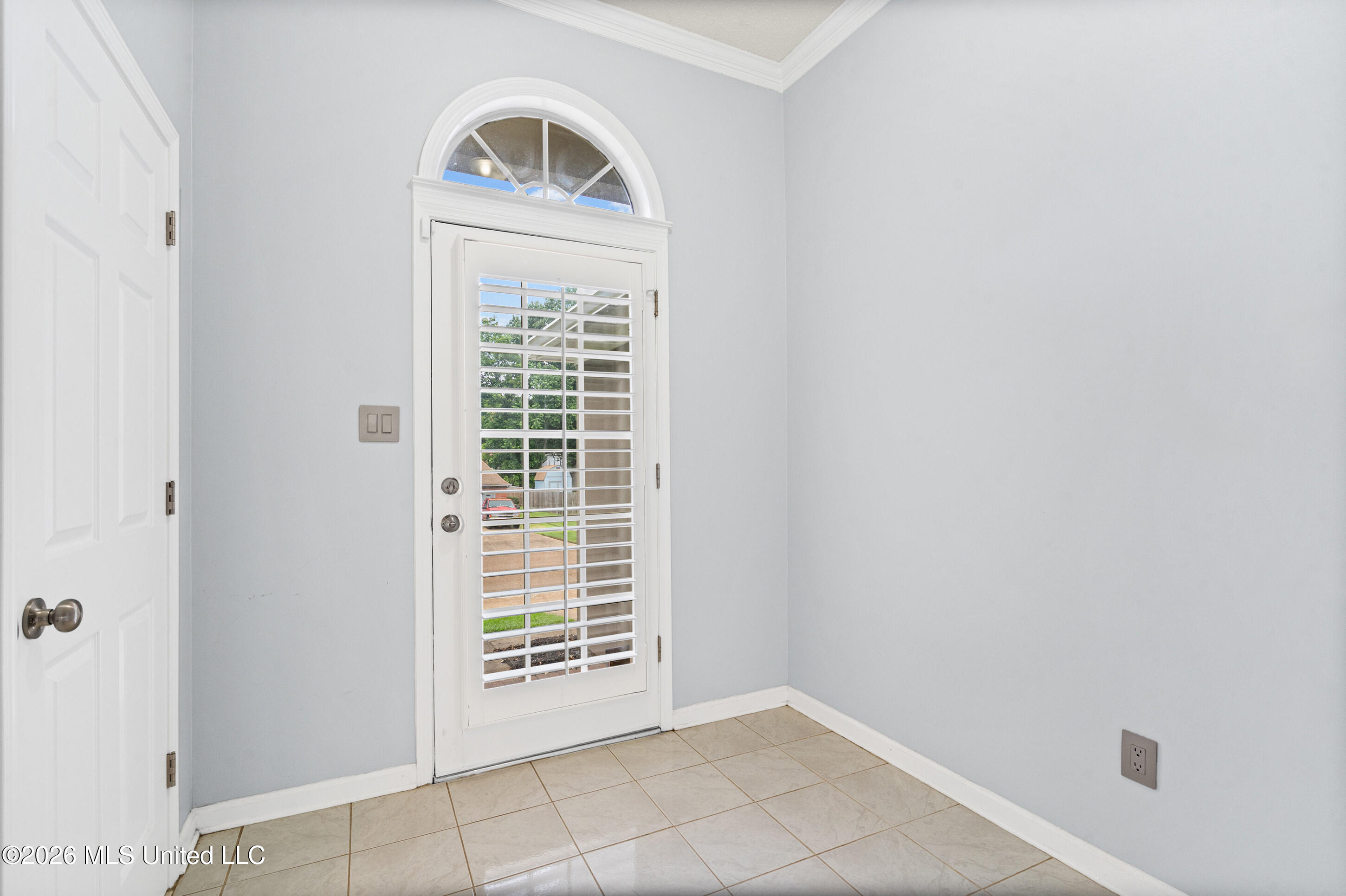 Peach Trail Dr, Southaven, MS 38671