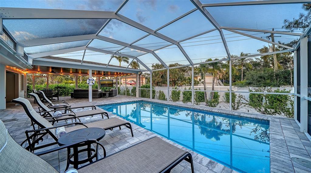 Sarasota, Florida, 34242, United States, 3 Bedrooms Bedrooms, ,2 BathroomsBathrooms,Residential,For Sale,1992857