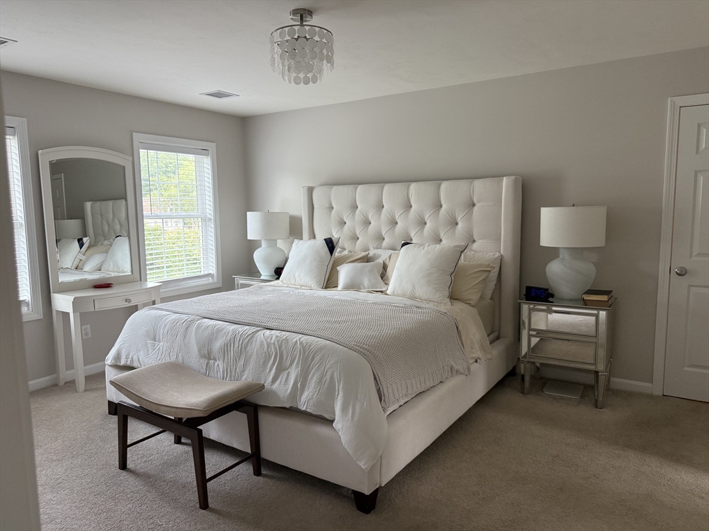 Raynham, Massachusetts, 02767, United States, 4 Bedrooms Bedrooms, ,3 BathroomsBathrooms,Residential,For Sale,1927806