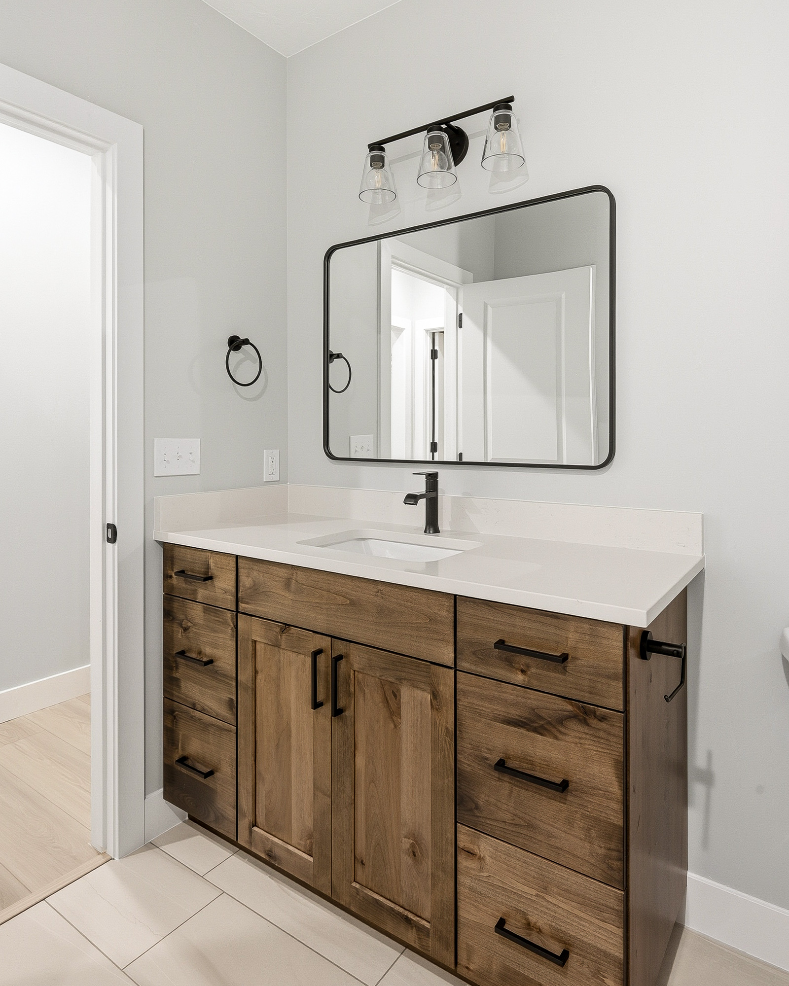 Cedar City, Utah, 84720, United States, 6 Bedrooms Bedrooms, ,4 BathroomsBathrooms,Residential,For Sale,1978281