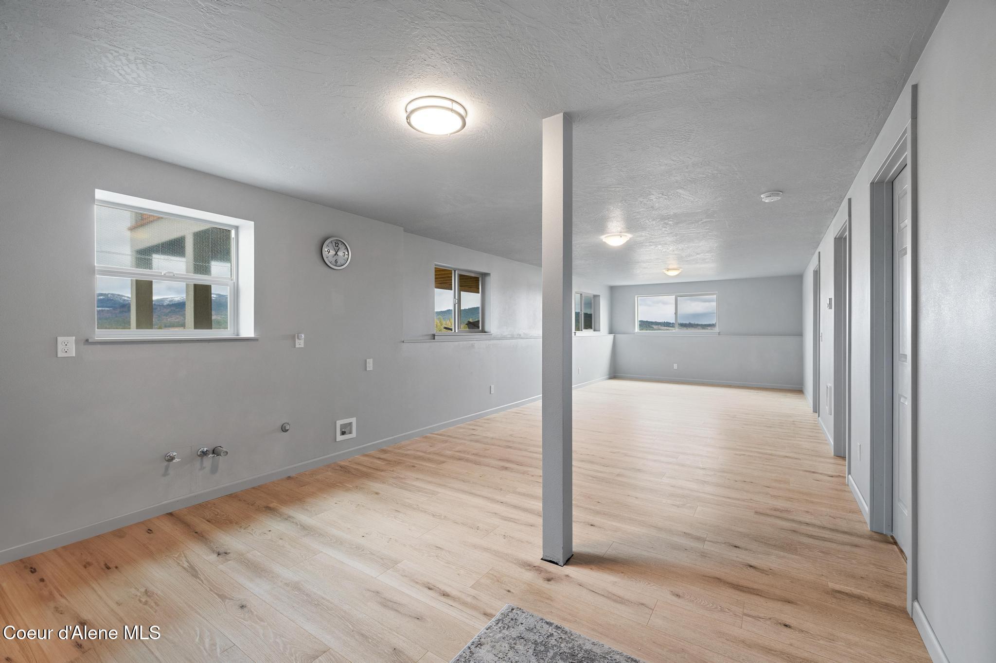 Worley, Idaho, 83876, United States, 3 Bedrooms Bedrooms, ,2 BathroomsBathrooms,Residential,For Sale,1897299