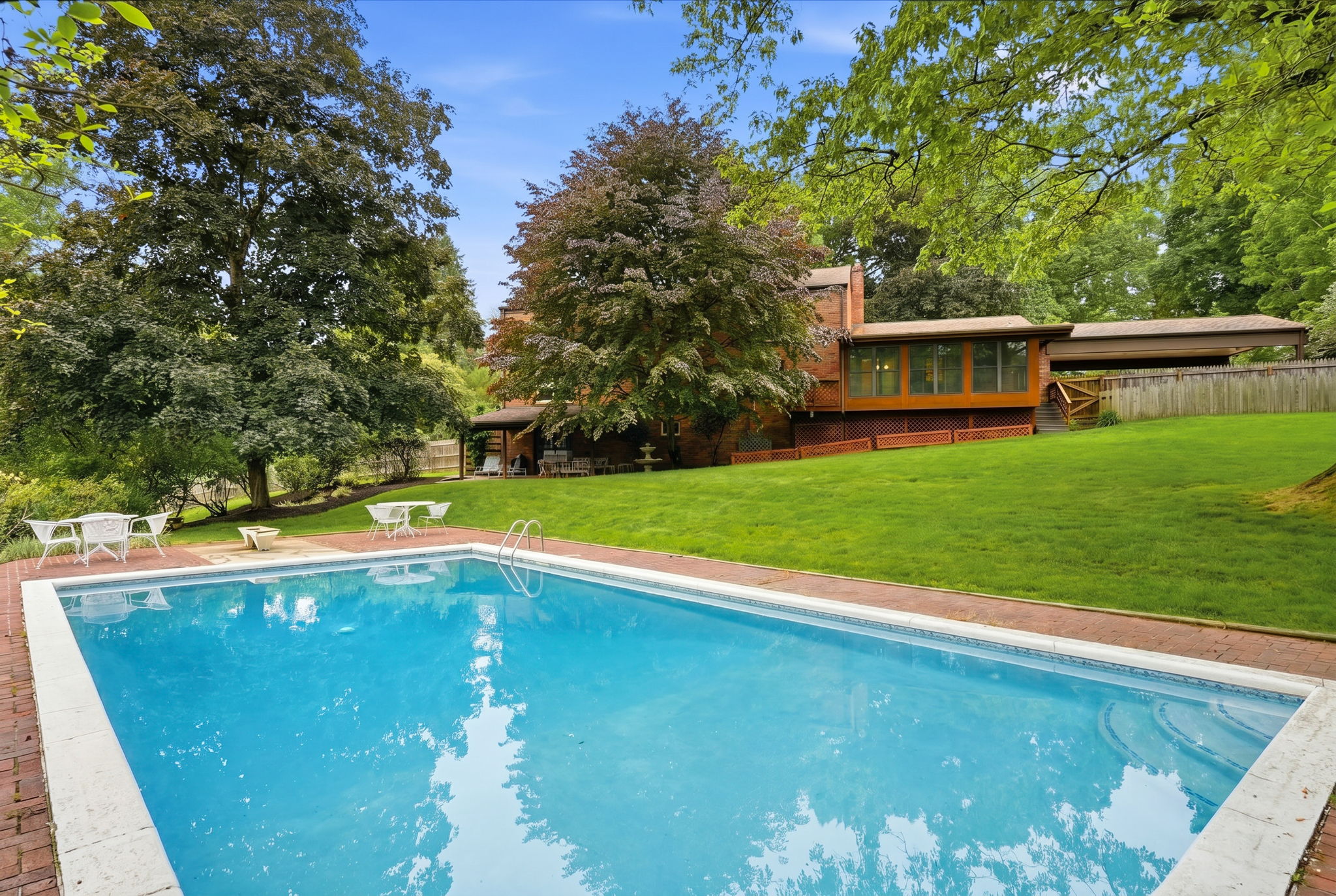  39 Easton Road, Pittsburgh, PA 15238 - 物件實景