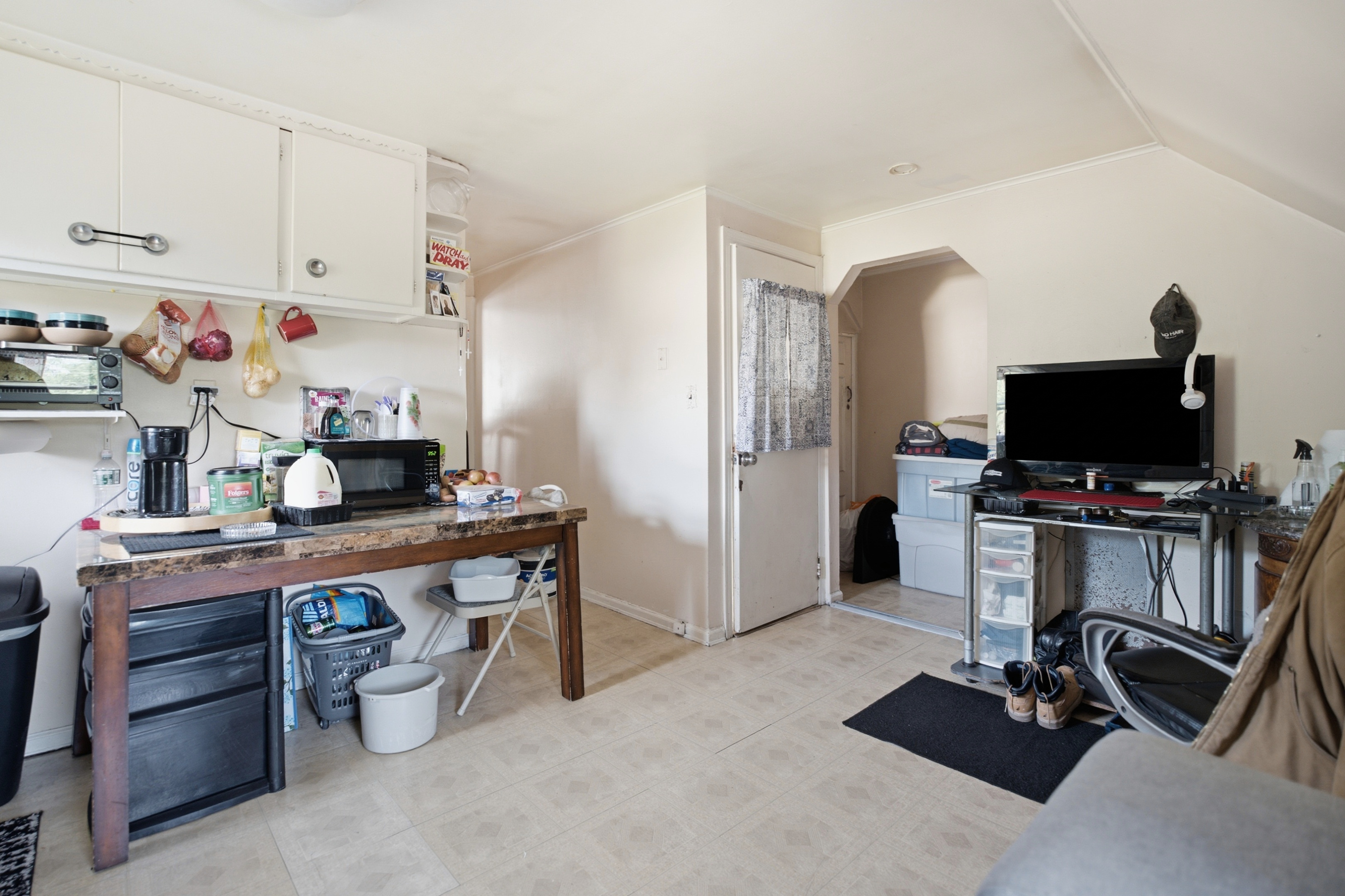  145 Calebs Path, Brentwood, NY, 11717 - 物件實景