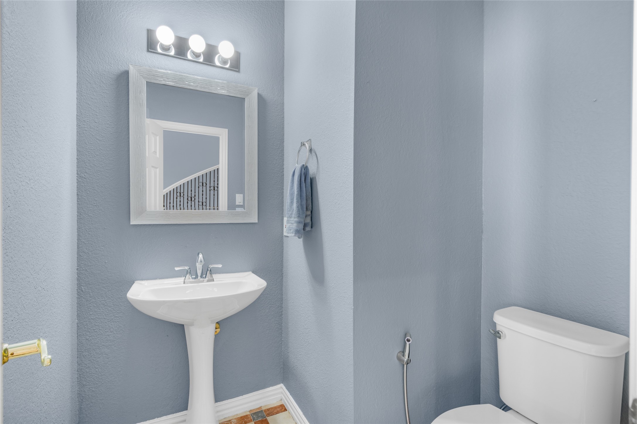 Plano, Texas, 75025, United States, 4 Bedrooms Bedrooms, ,4 BathroomsBathrooms,Residential,For Sale,1993481