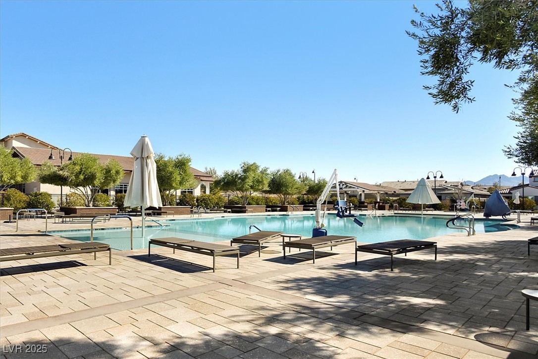 Henderson, Nevada, 89011, United States, 3 Bedrooms Bedrooms, ,1 BathroomBathrooms,Residential,For Sale,1954663