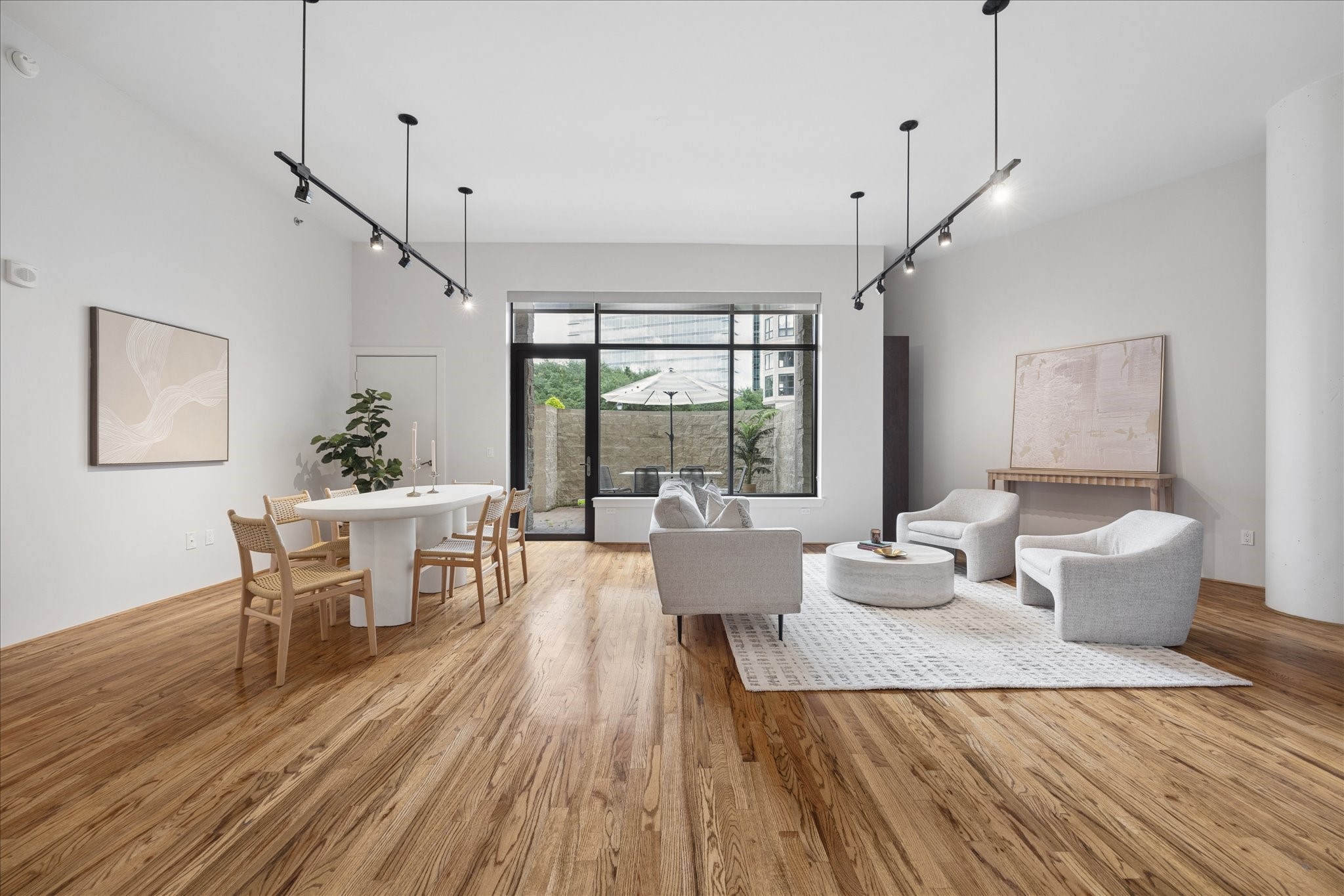  5005 Hidalgo Street #210 - 物件實景