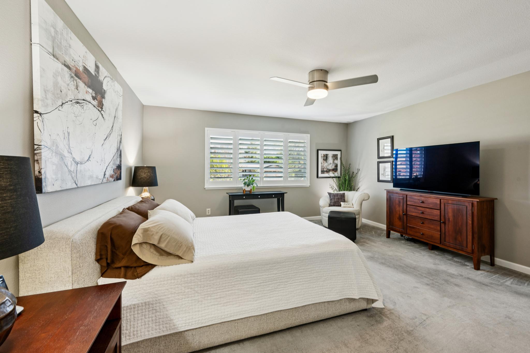  7284 Oakmont Drive - 物件實景